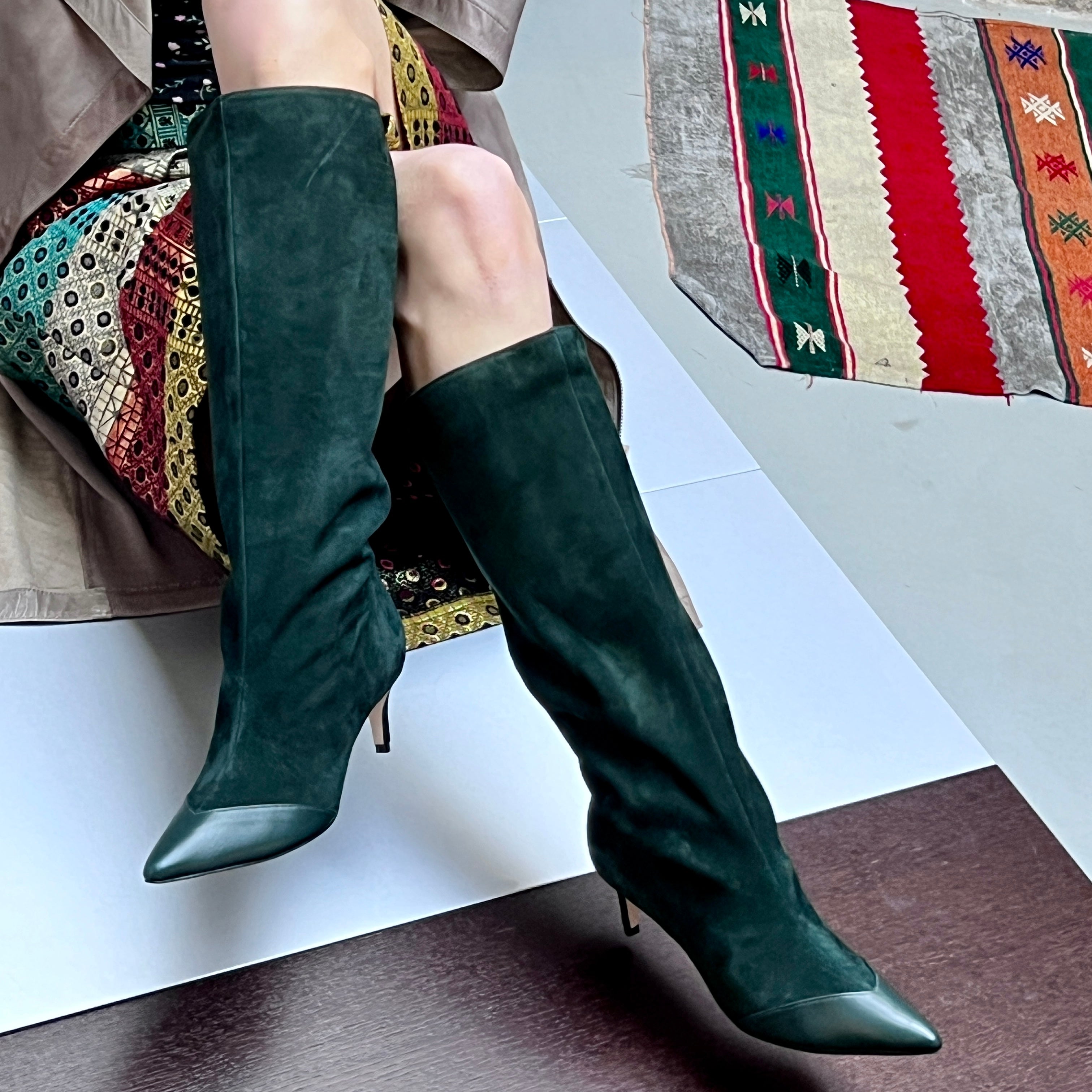 Big Ellie Green stivale a tubo in camoscio tacco 5cm artigianale marchigiano