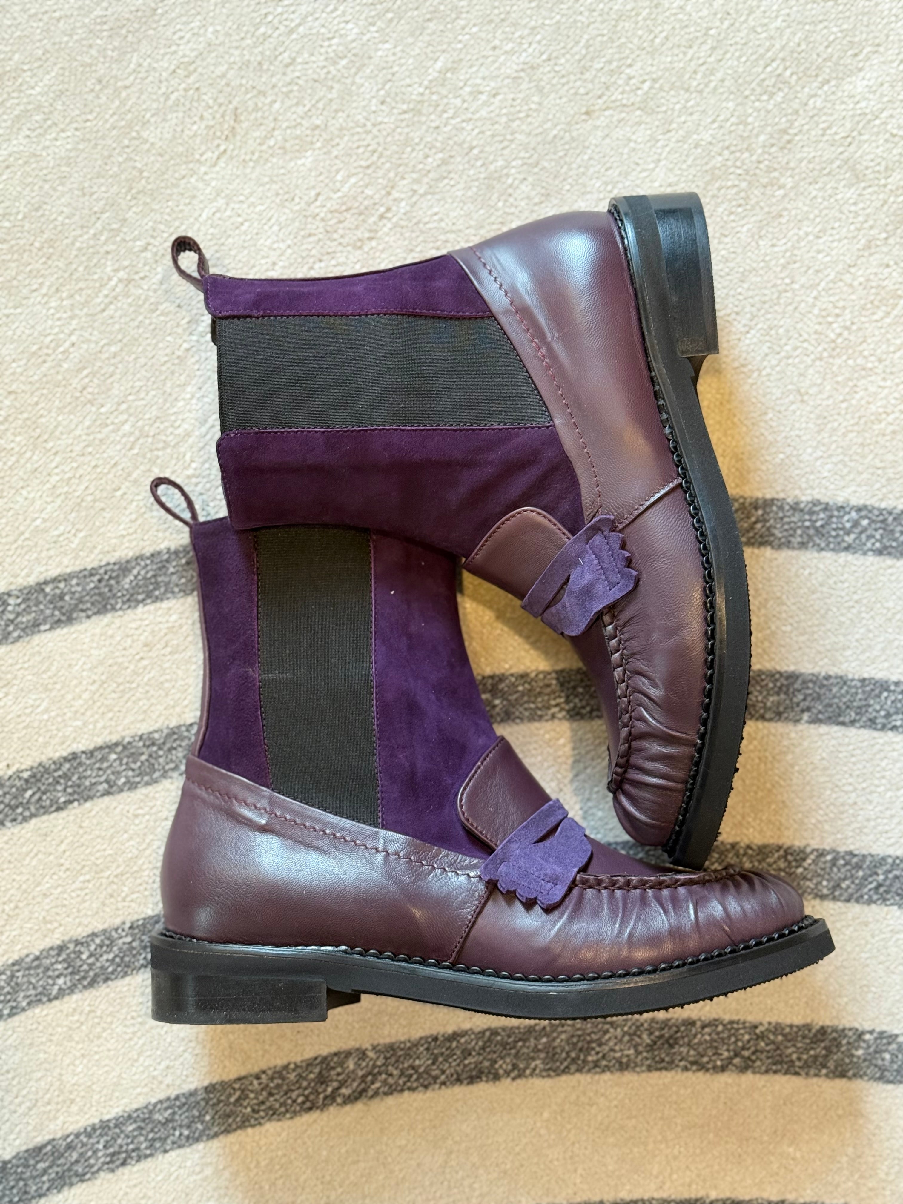 Banksy Purple stivaletto beatles in nappa prugna e camoscio viola artigianale marchigiana