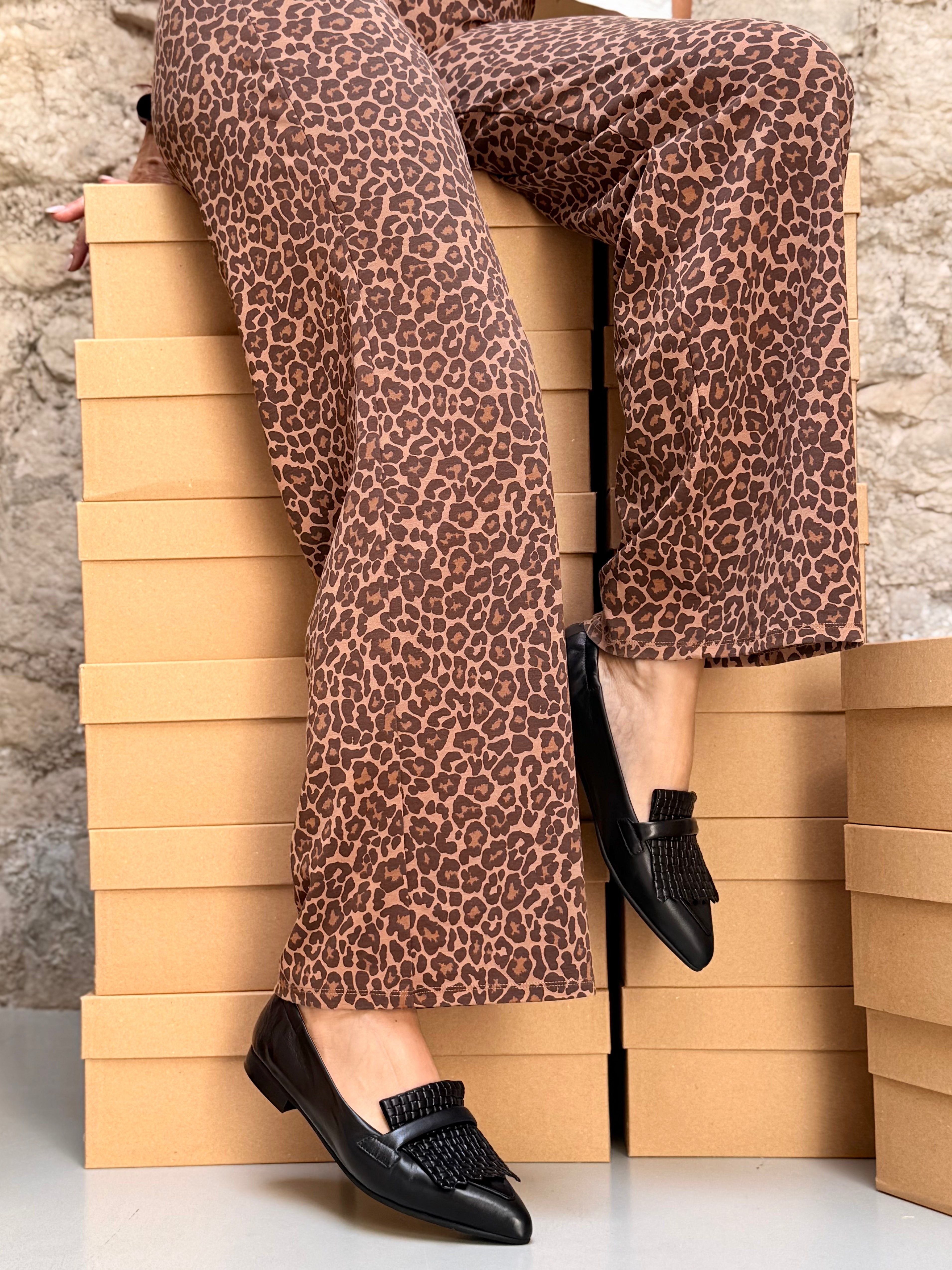 Image of Flexy Black mocassino in nappa nera tacco 2 artigianale marchigiana