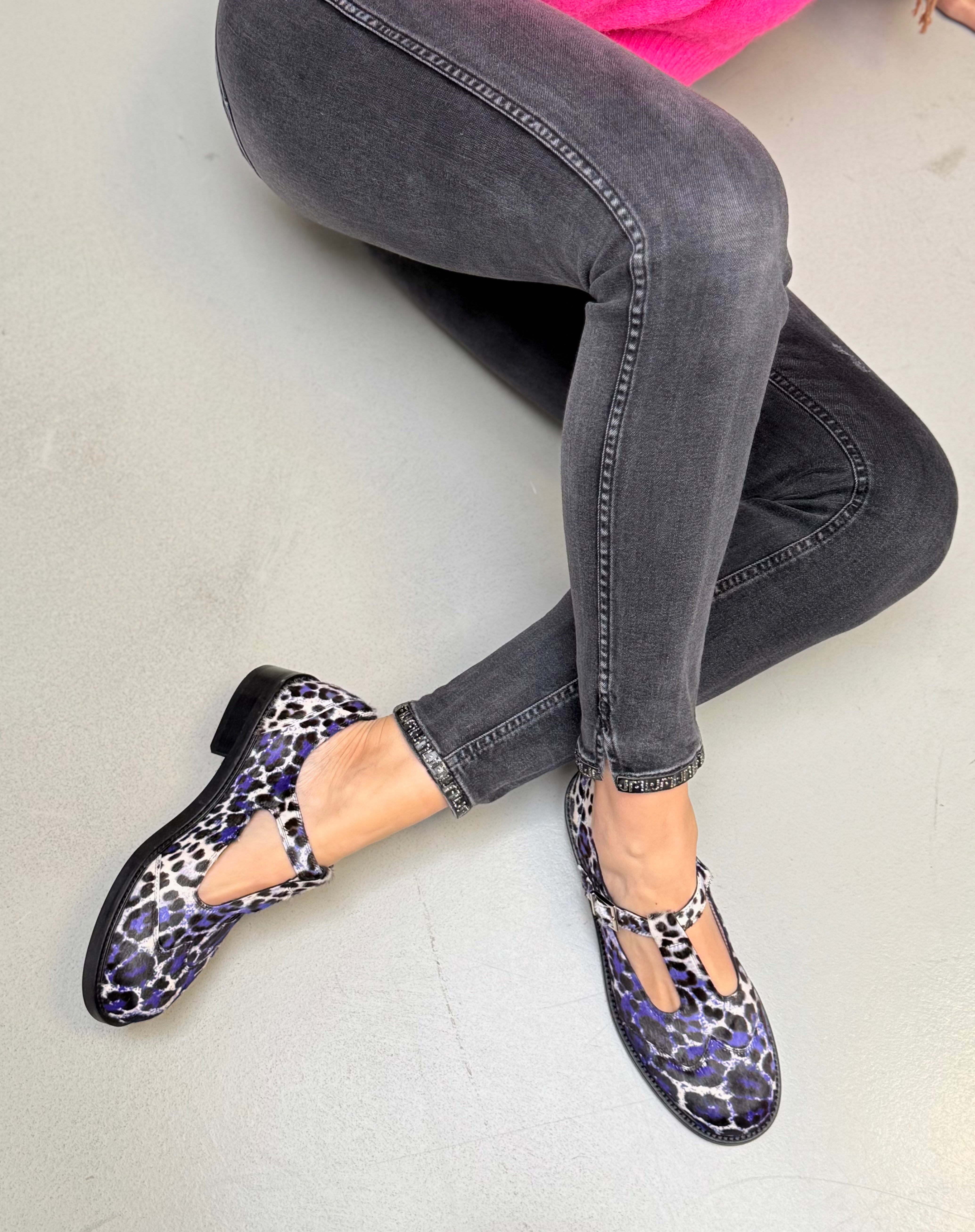 Totoro Milka scarpina bassa in cavallino T-bar tacco 3cm artigianale toscana