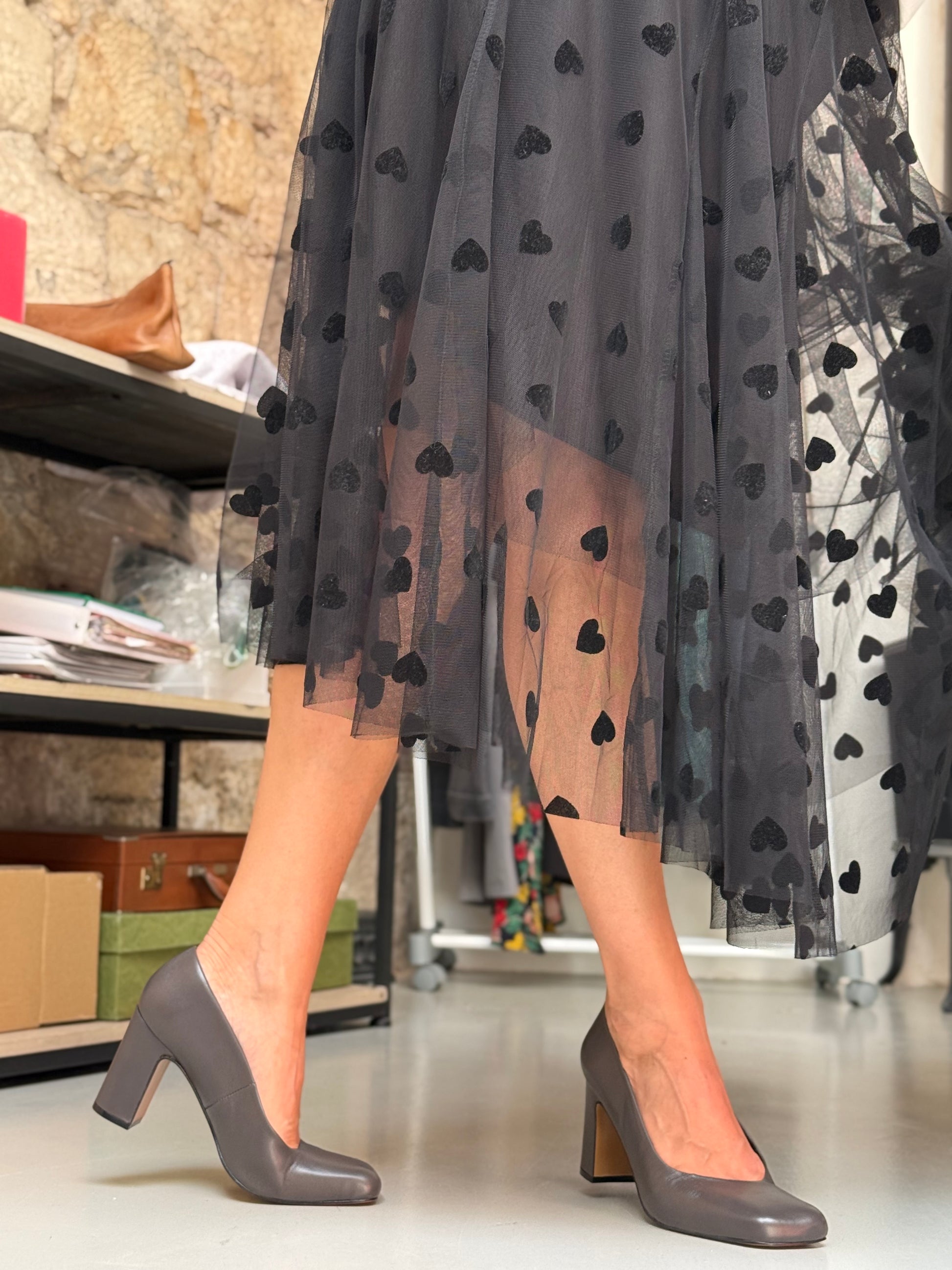Sfinge Ferro decollete in nappa grigio fumo tacco 8 artigianale lagattaconglistivali