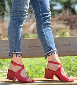 Image of Blanca Cora sandalo chanel in nappa corallo tacco 7 cm lavorazione artigianale