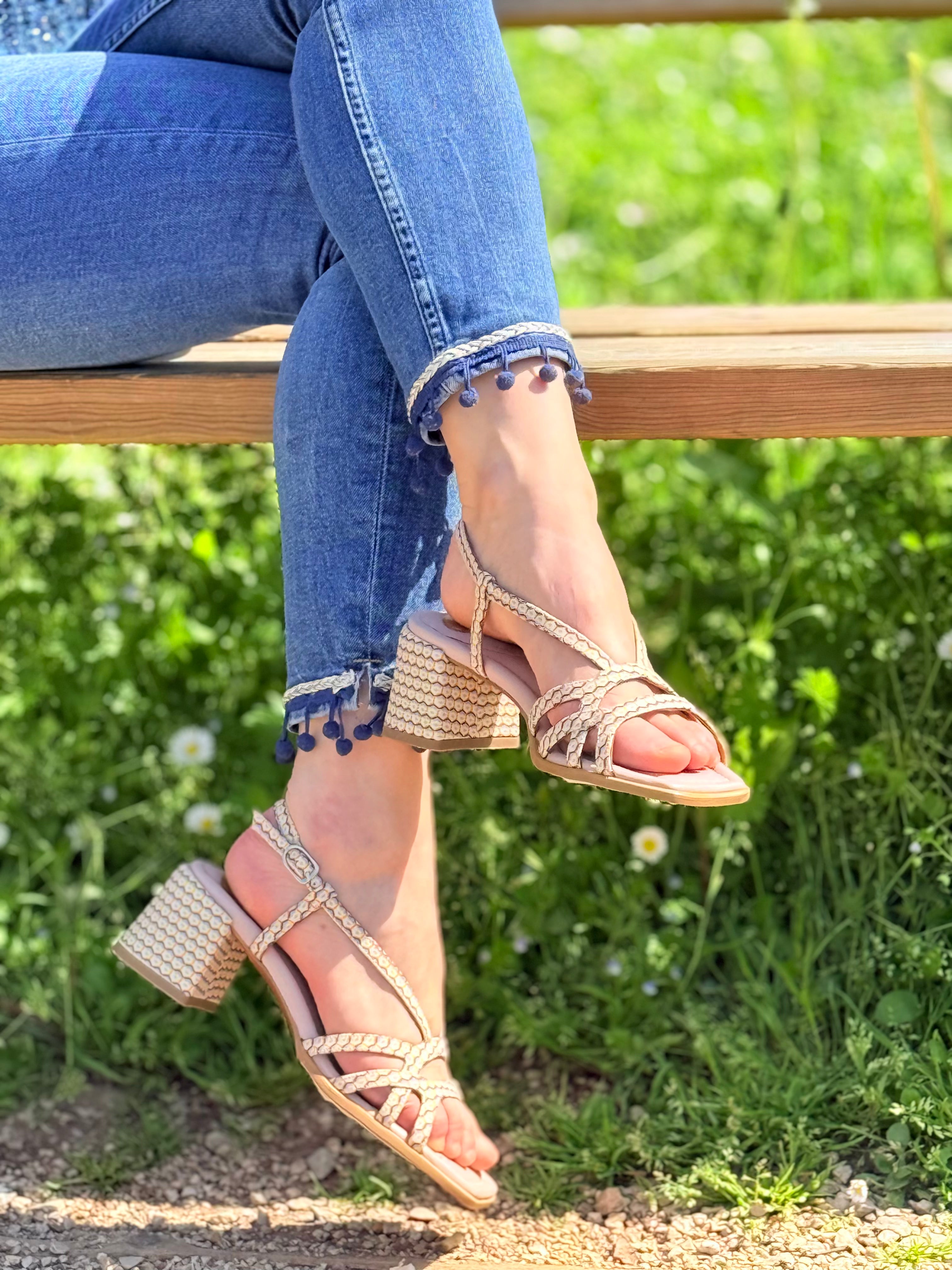 Image of Diaz Crema sandalo in tessuto stampato crema tacco 6 cm artigianale Lagattaconglistivali