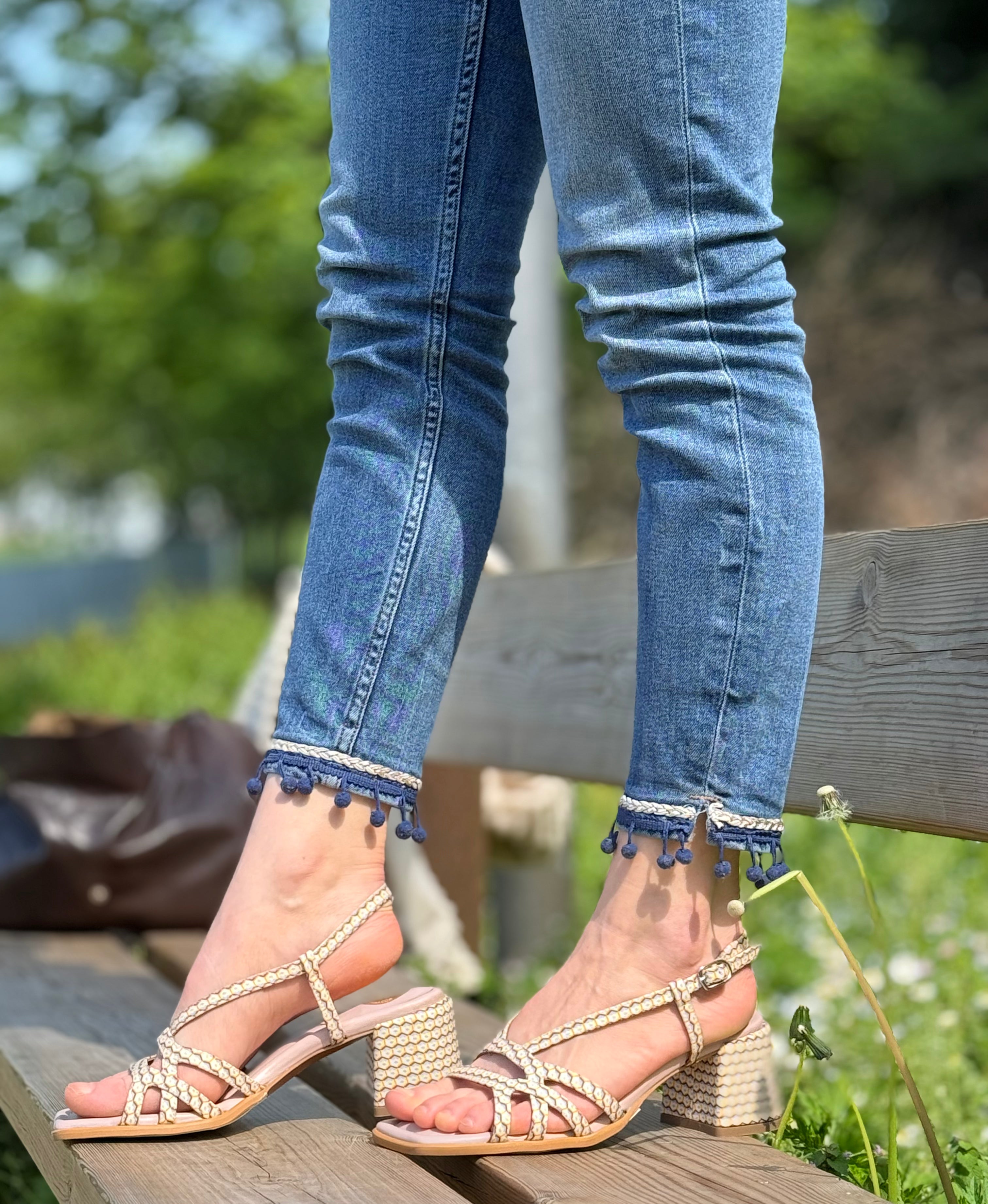 Image of Diaz Crema sandalo in tessuto stampato crema tacco 6 cm artigianale Lagattaconglistivali