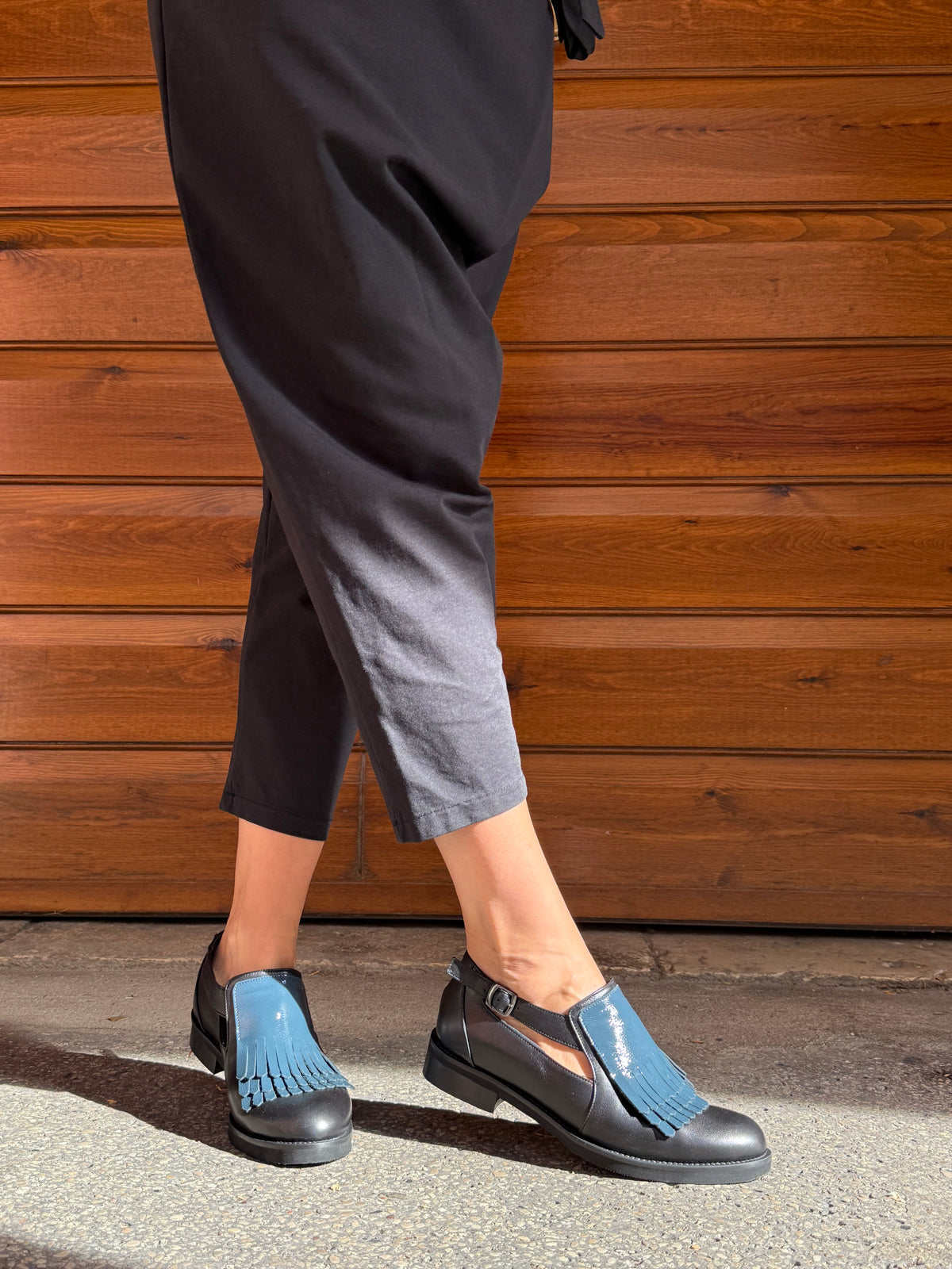 Cupido Black scarpa bassa in nappa nera tacco 3 artigianale marchigiana