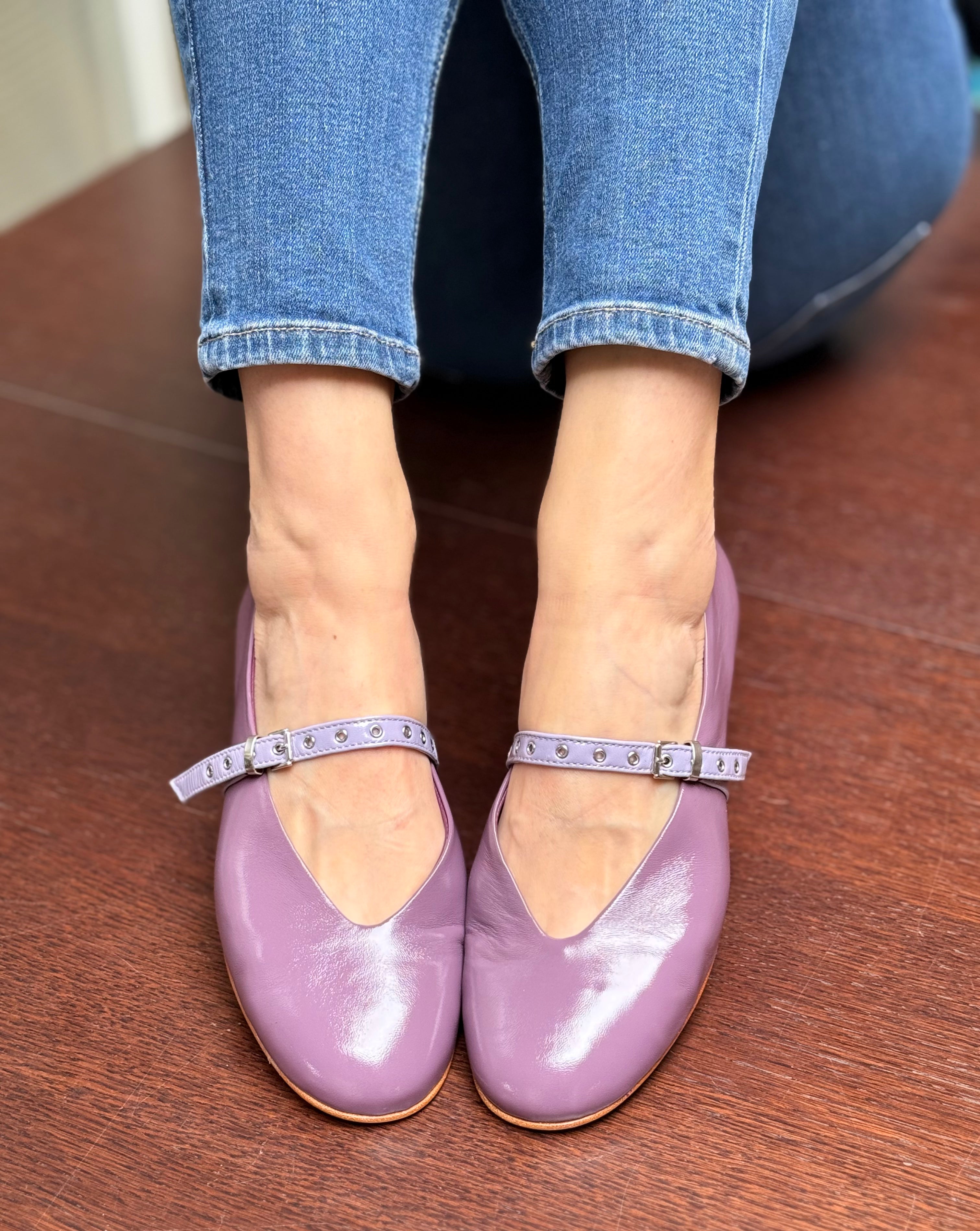 Tilde Uva ballerina a sacchetto in vernice viola su base camoscio lavorazione artigianale