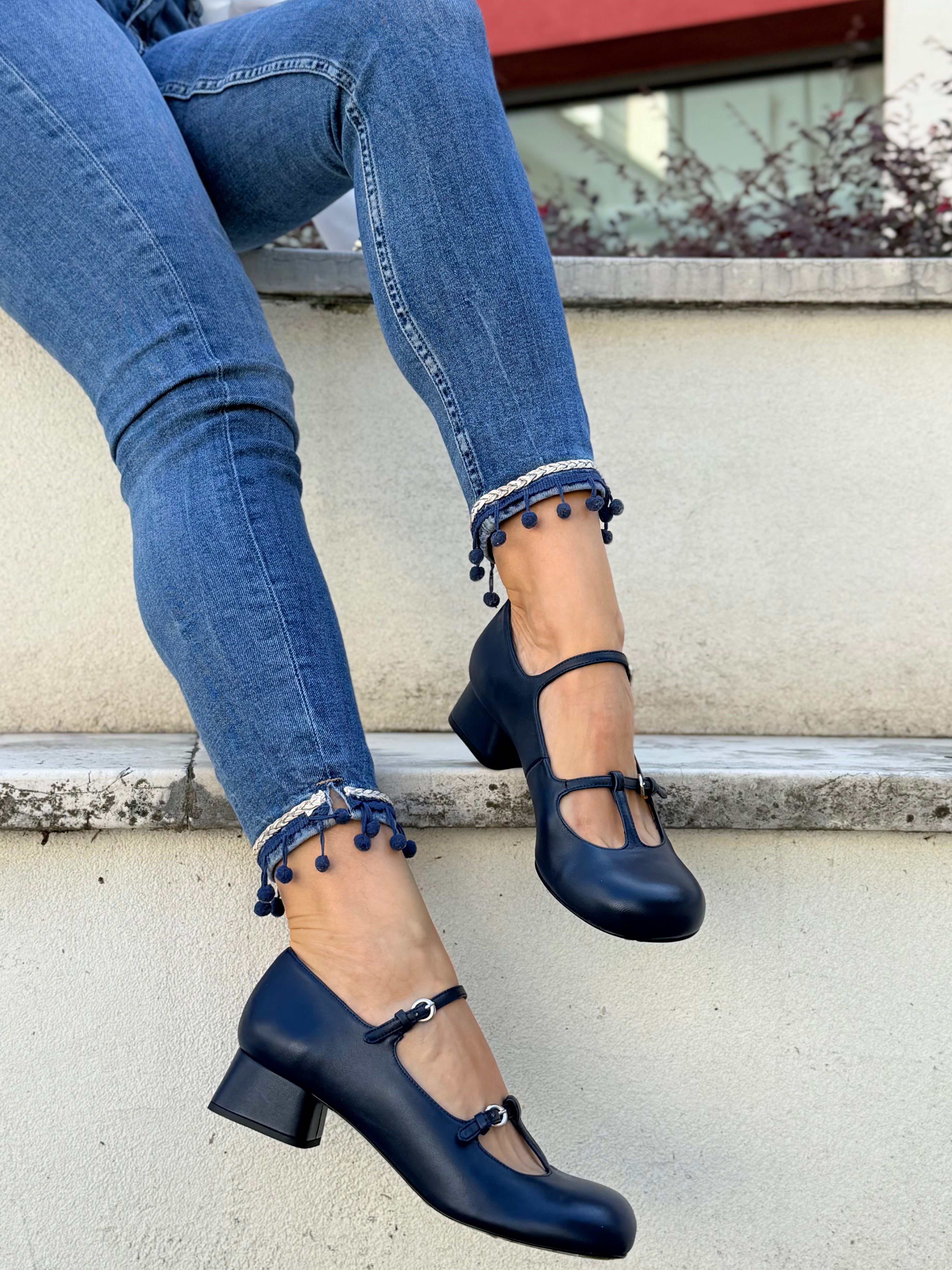 Image of Babette Navy maryjane in nappa blu tacco 3.5 artigianale lagattaconglistivali