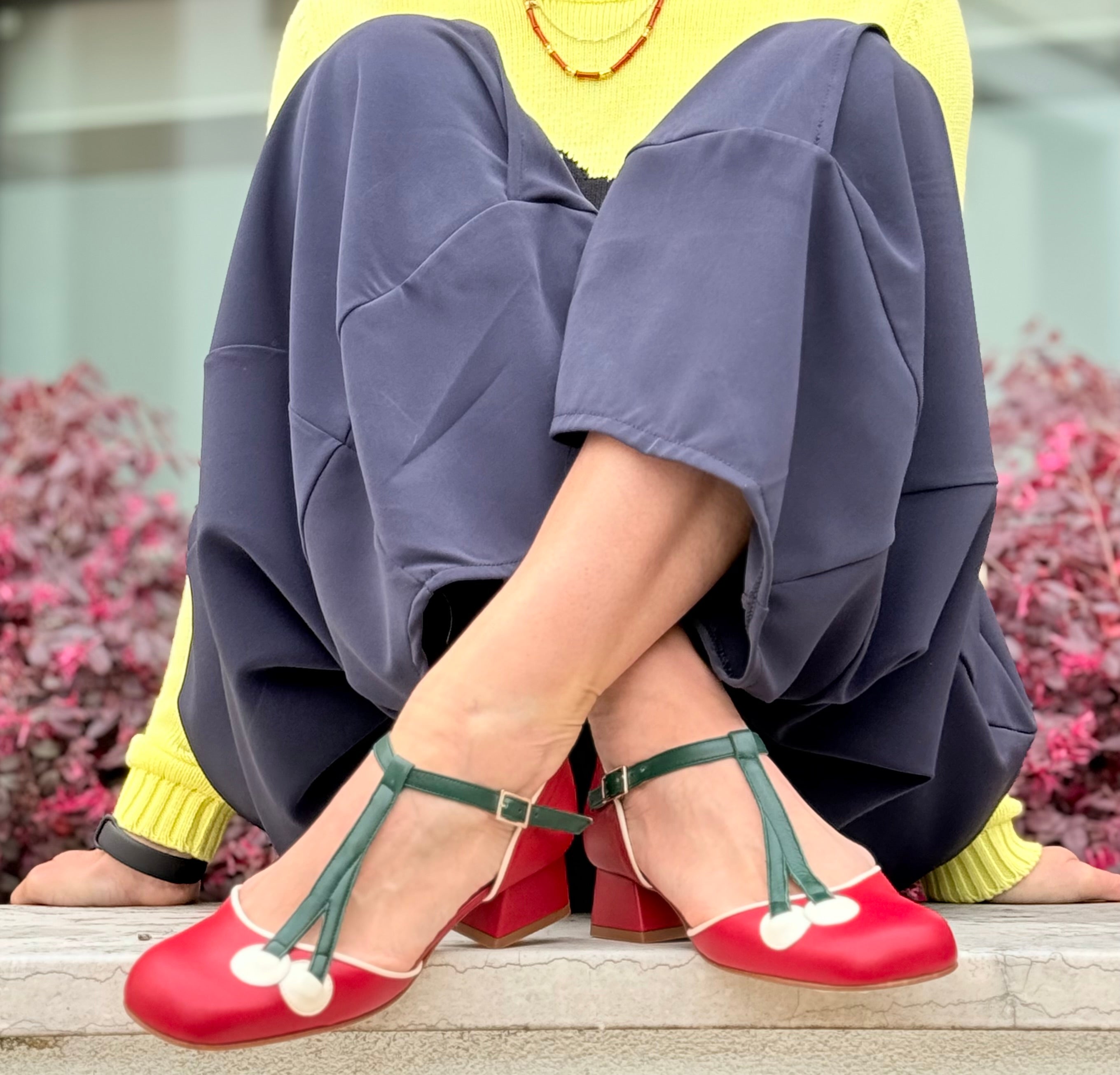 Image of Maraska Red d'orsay in nappa rossa aperta ai lati tacco 3 cm artigianale marchigiana