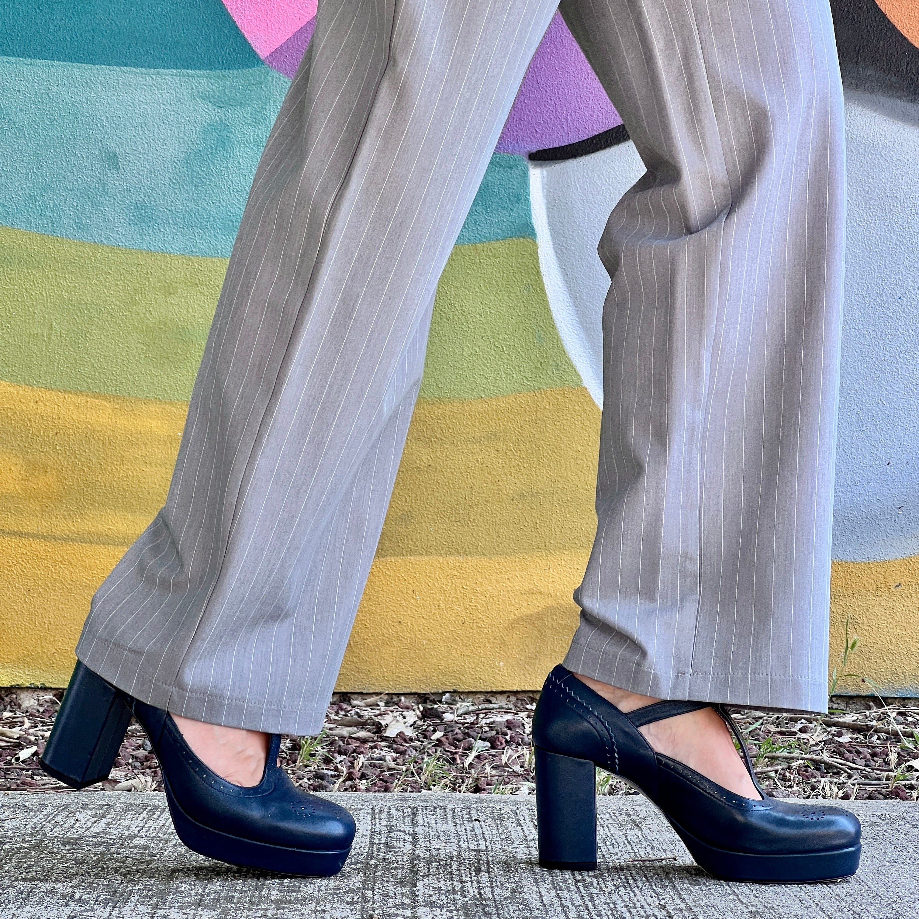 Image of Hanna Blue t bar con plateau e tacco in nappa blu tacco 8 cm artigianale Lagattaconglistivali