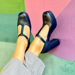 Image of Hanna Blue t bar con plateau e tacco in nappa blu tacco 8 cm artigianale Lagattaconglistivali