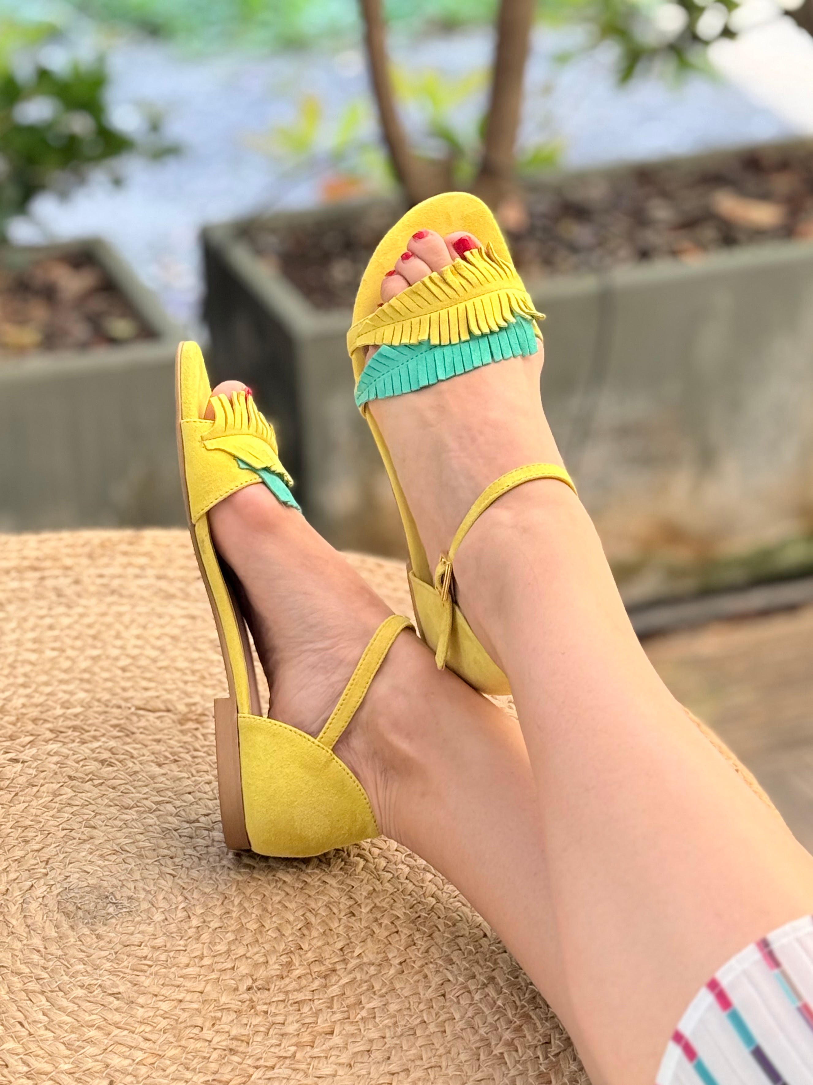 Image of Sioux Sun sandalo basso in camoscio giallo tacco 1 cm lavorazione pugliese