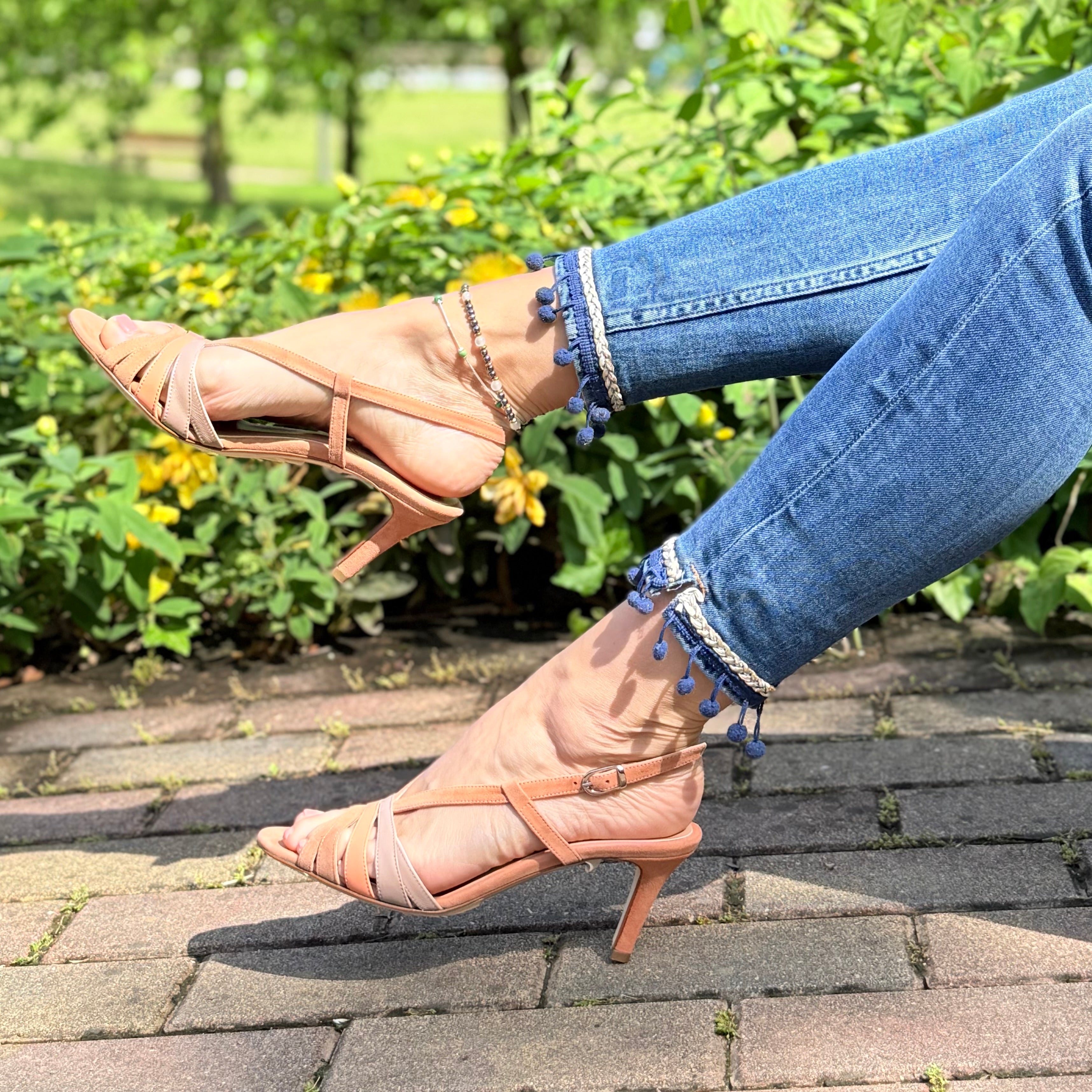 Image of Penta Rose sandalo chanel in camoscio rosa tacco 7 artigianale toscana