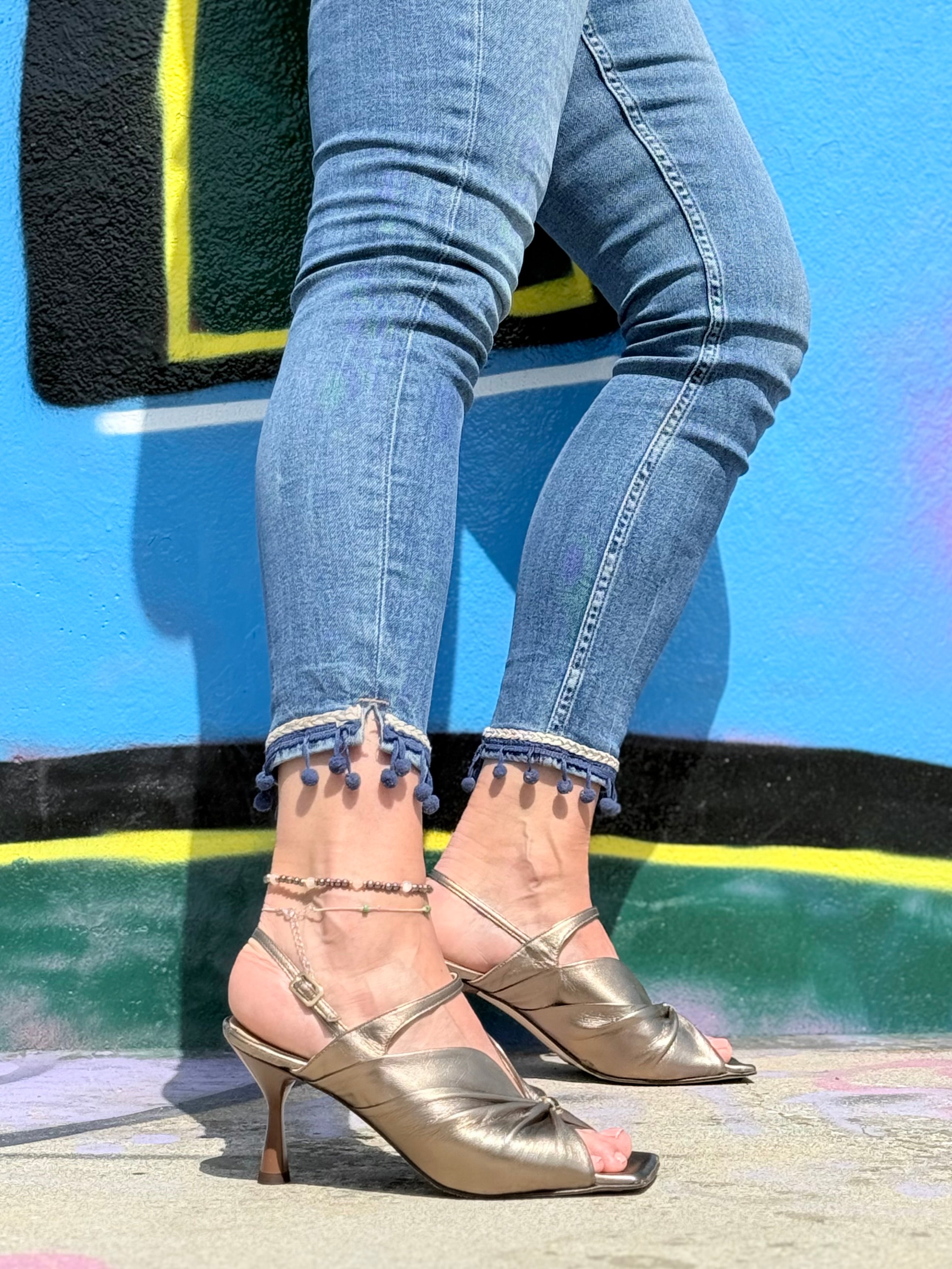 Image of Grace Lam sandalo in pelle laminato bronzo tacco 8 lavorazione artigianale marchigiano