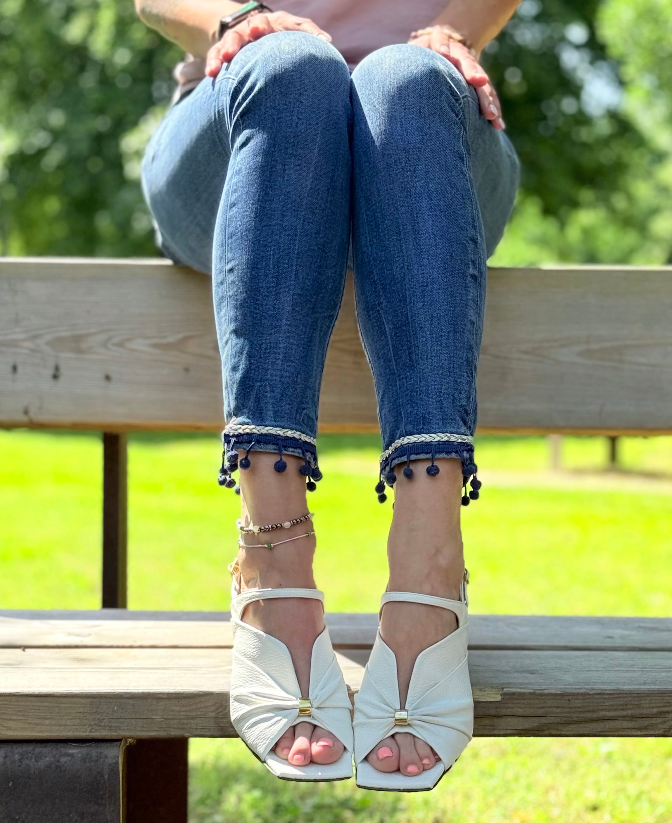 Image of Grace White sandalo in pelle panna tacco 8 lavorazione artigianale marchigiano