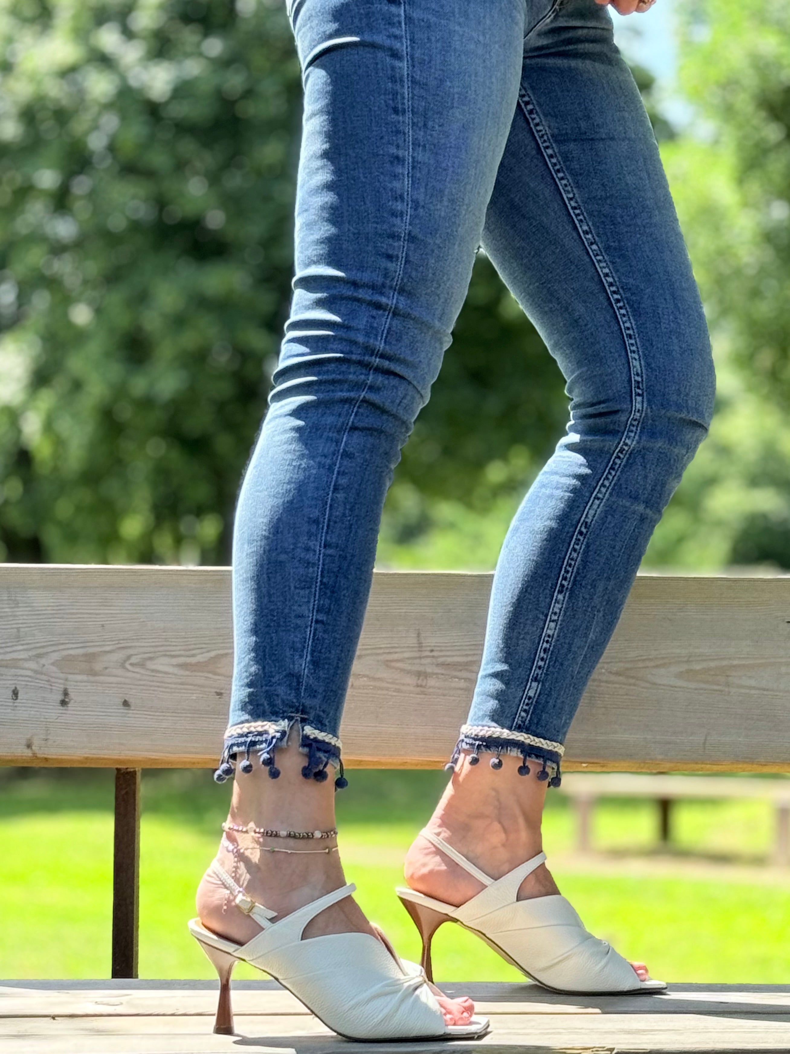 Image of Grace White sandalo in pelle panna tacco 8 lavorazione artigianale marchigiano