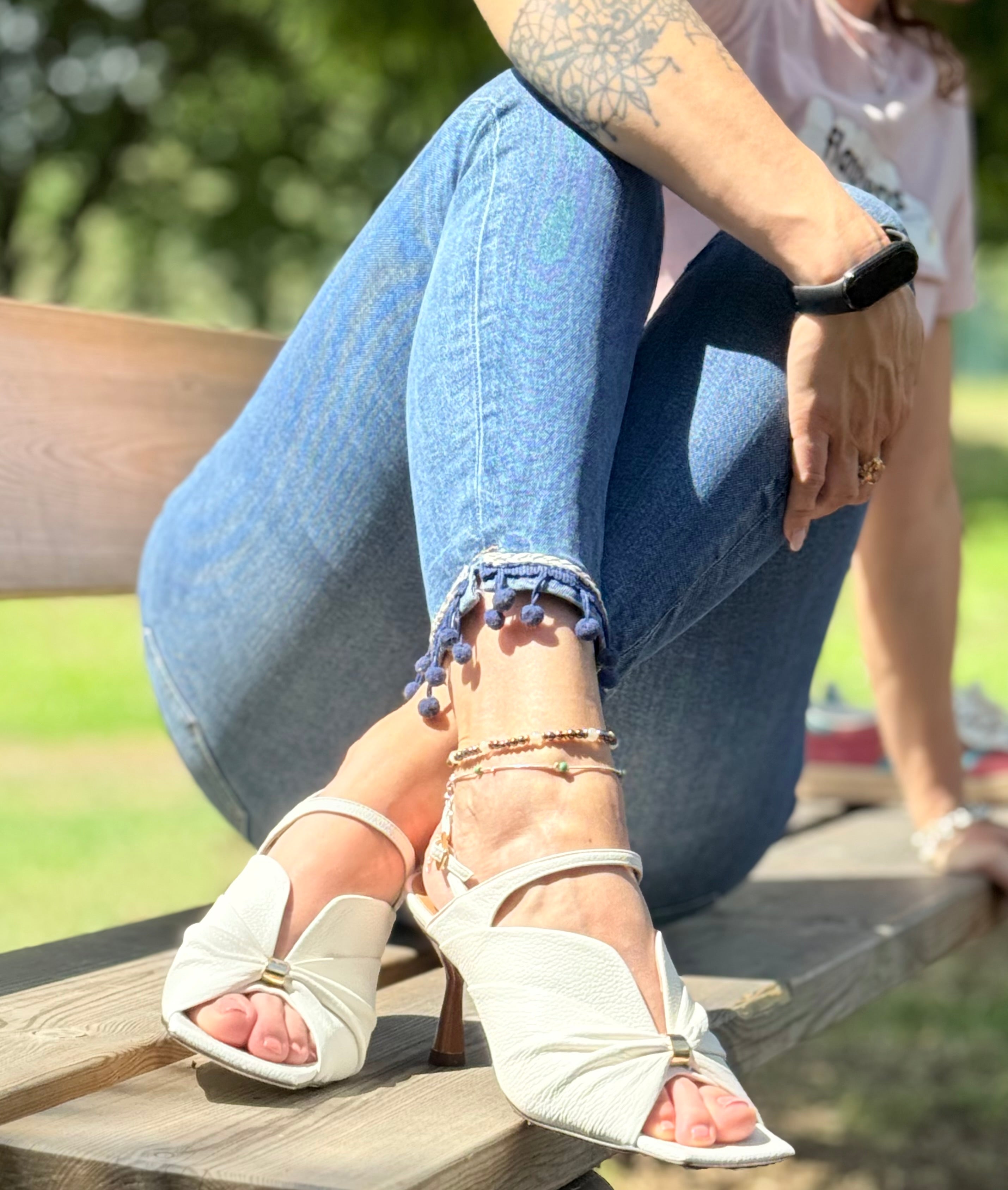 Image of Grace White sandalo in pelle panna tacco 8 lavorazione artigianale marchigiano