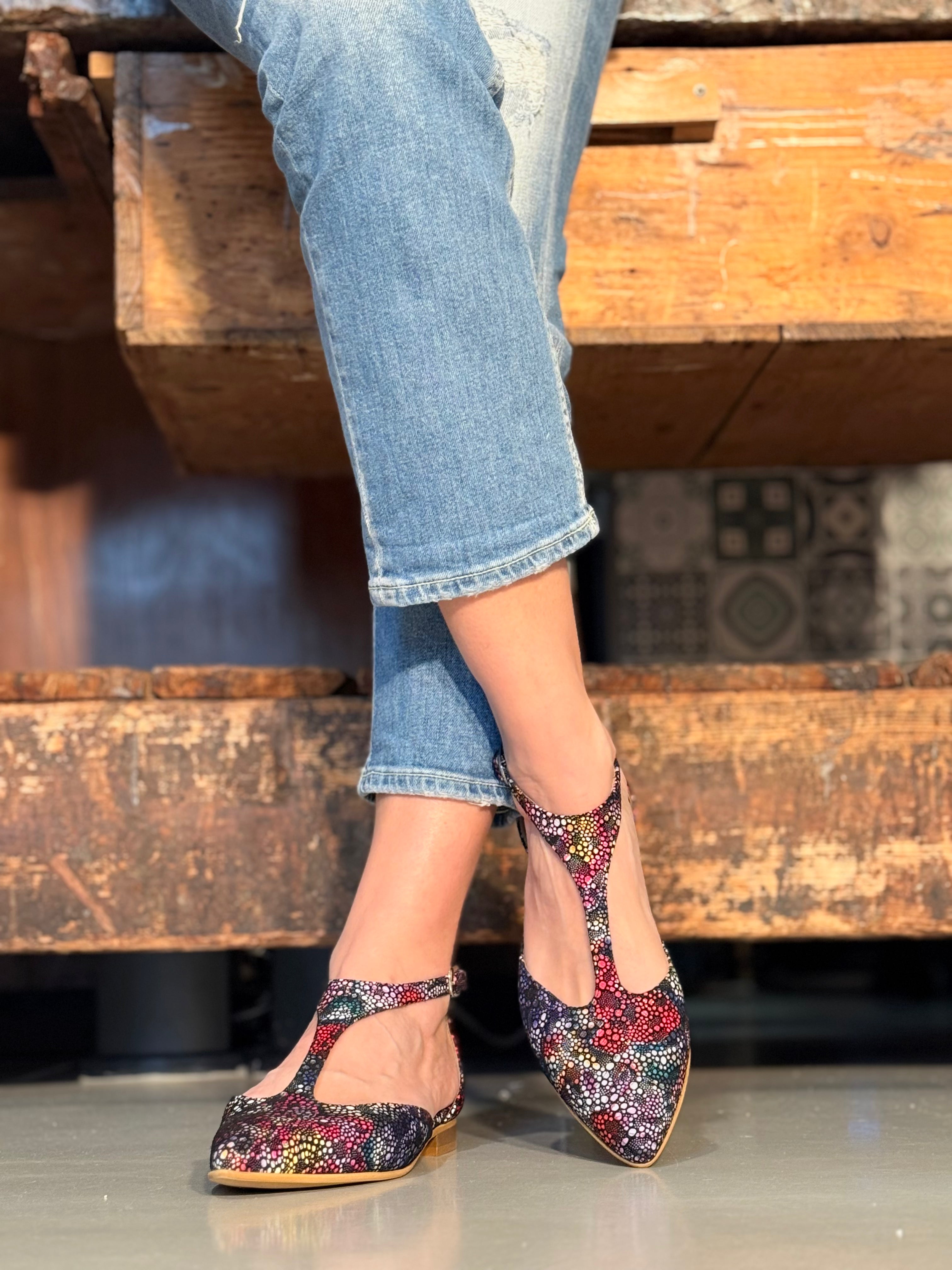 Image of Lucy Multi scarpina bassa t-bar in nappa multicolor - tacco 2 cm artigianale marchigiana