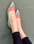 Chamo Mint ballerina sfilata in nappa color menta con fiore stile anni 60 tacco 1 cm. artigianale
