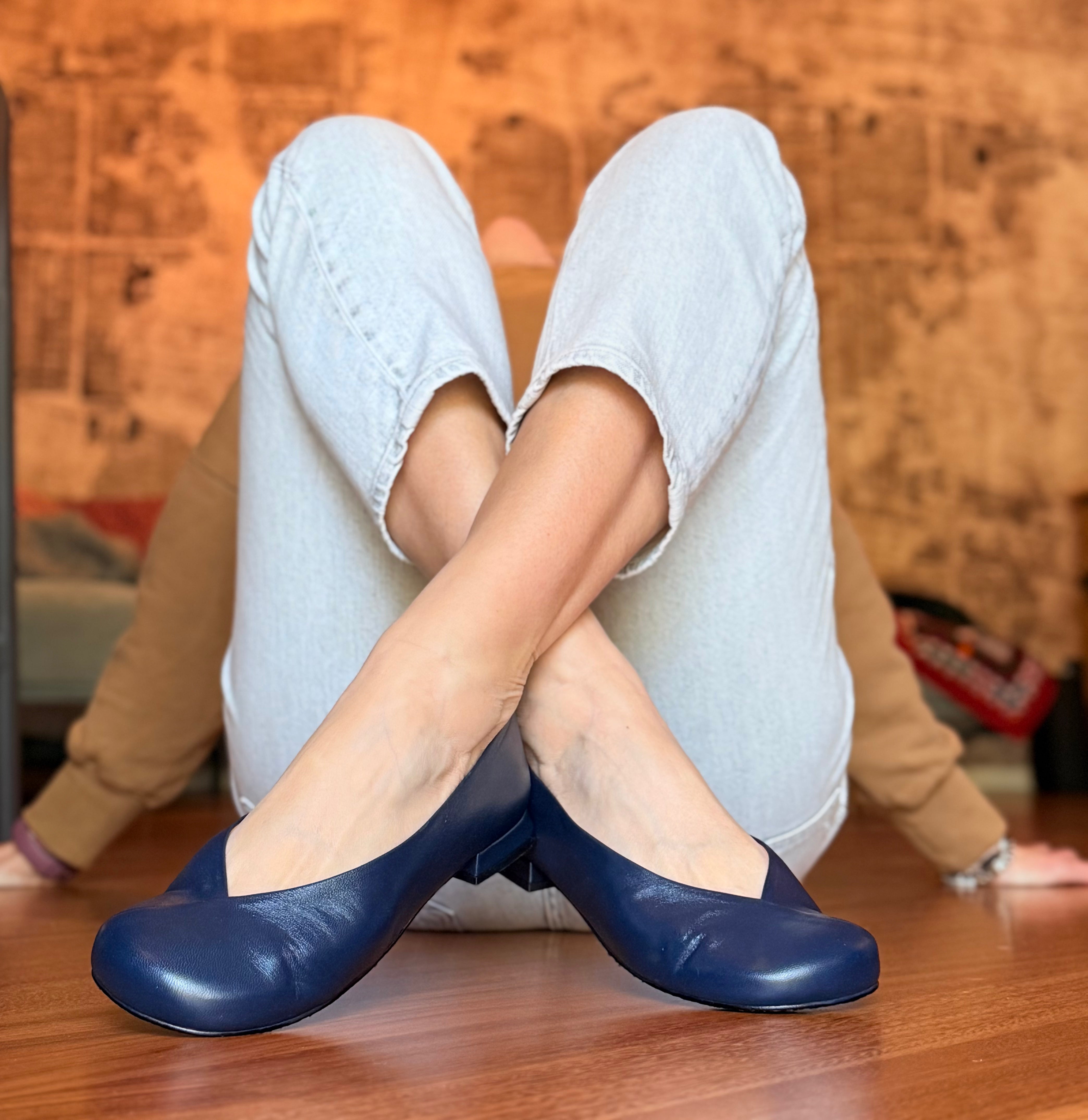 Image of Babu Navy ballerina in nappa blu tacco 1.5 artigianale