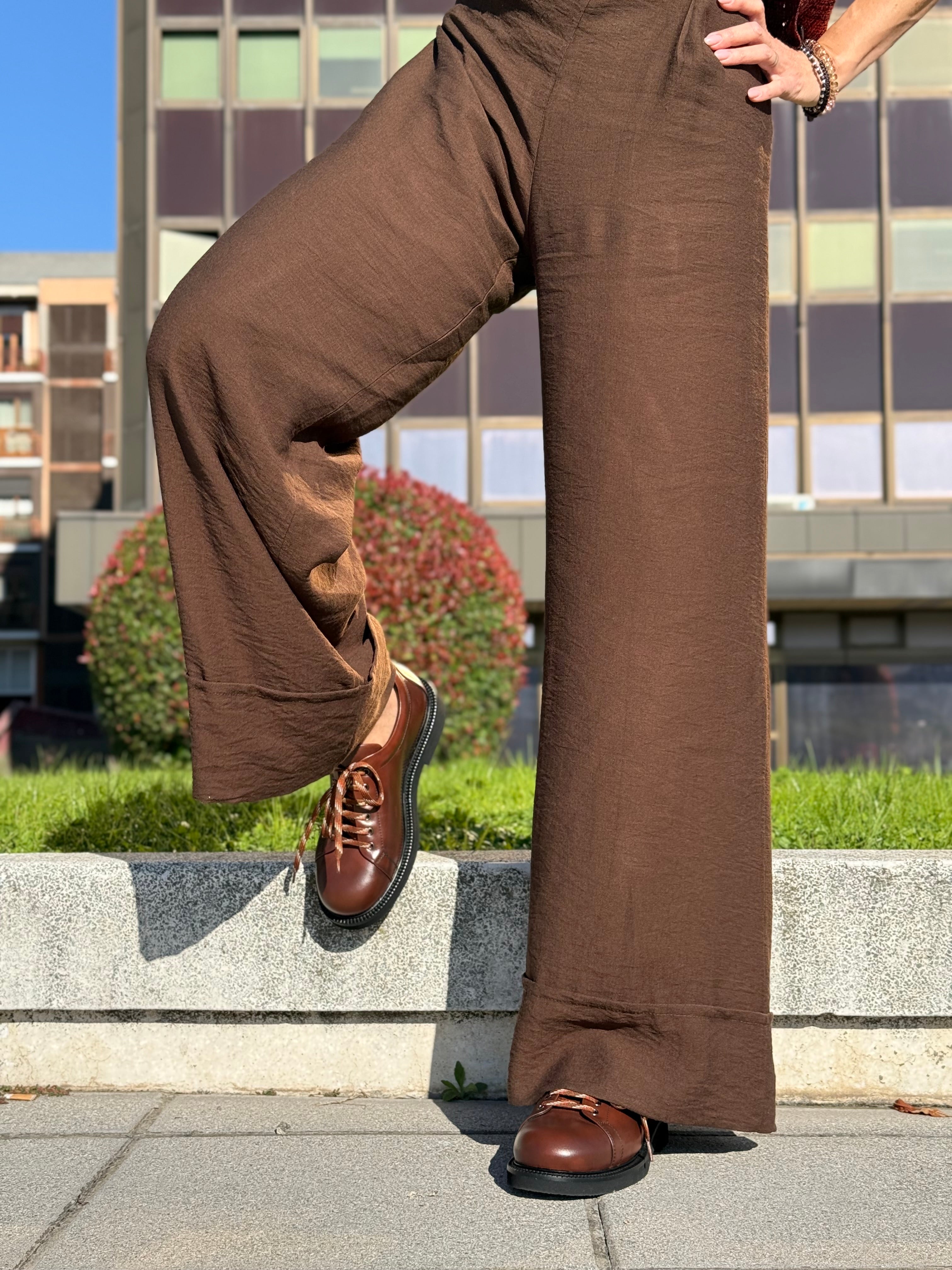 Image of Odle Brown scarpa bassa allacciata in pelle marrone artigianale marchigiana
