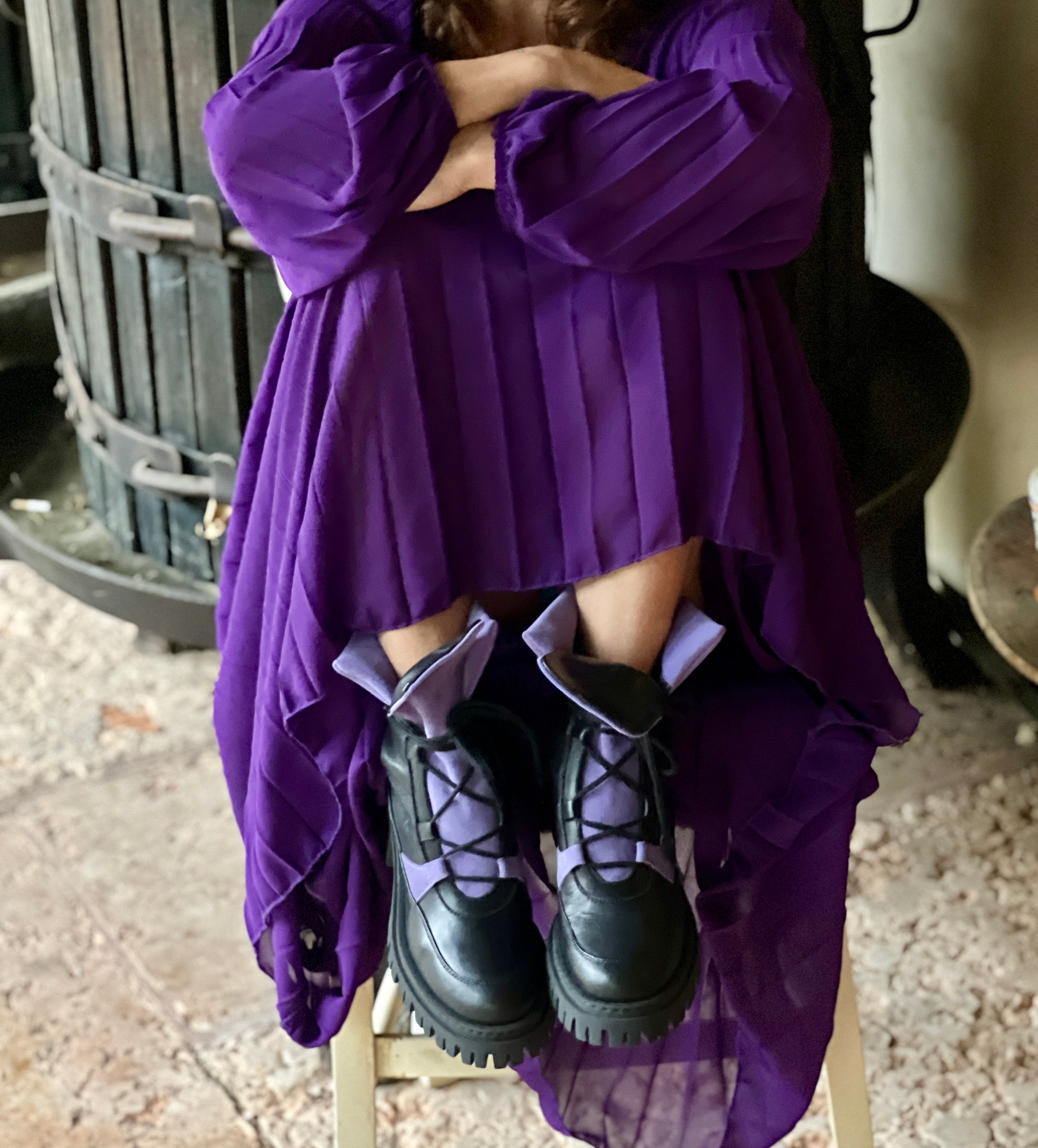 EtaBeta Black anfibio sportivo in pelle nera artigianale marchigiano