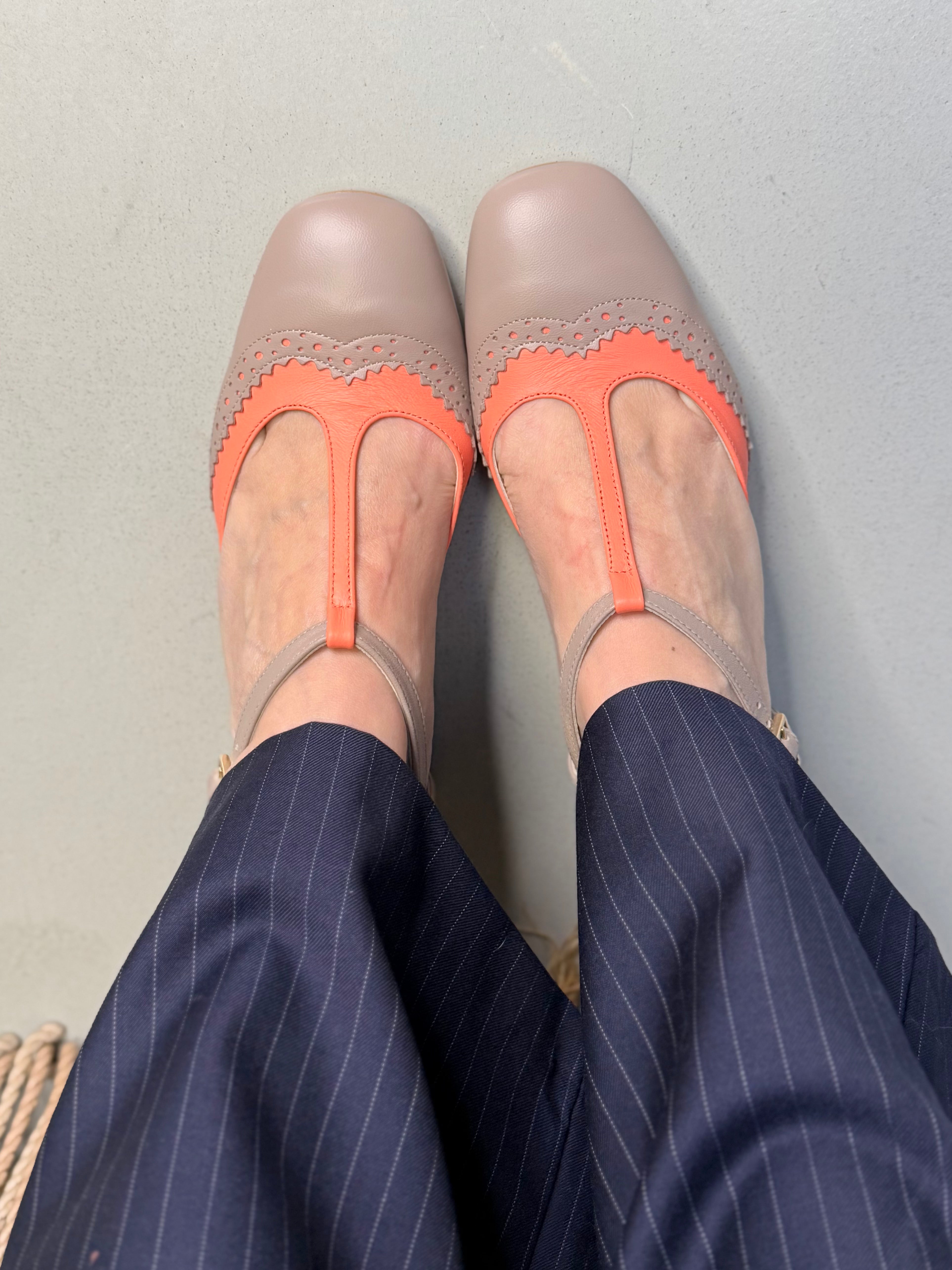 Image of Hilde Poudre t bar in nappa nude tacco 5.5 artigianale pugliese