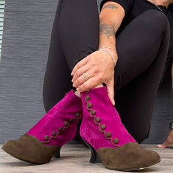 Image of MaryPoppins Fuxia tronchetto stile vintage in camoscio marrone e fuxia artigianale Lagattaconglistivali