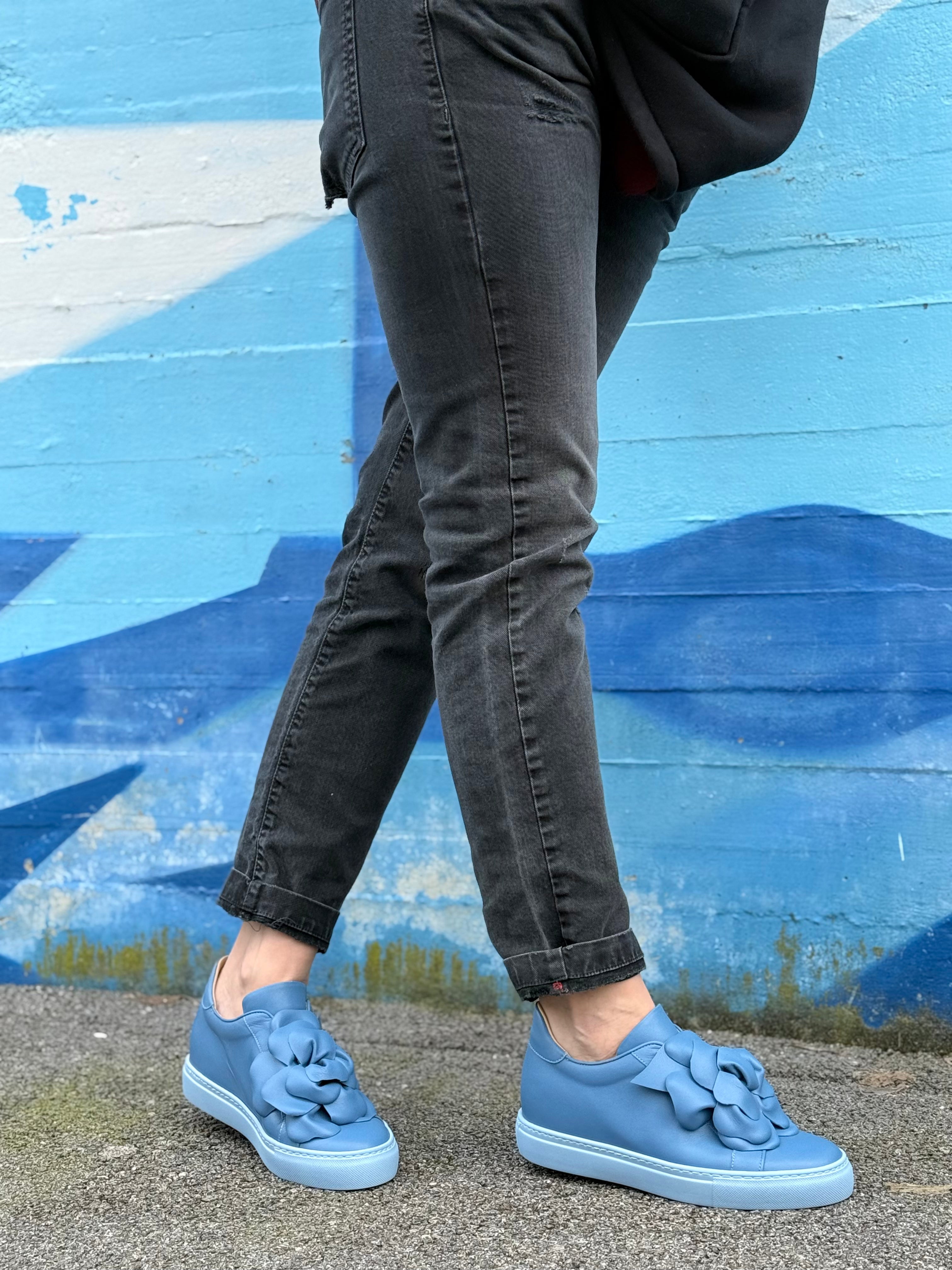 La Gatta Con Gli Stivali