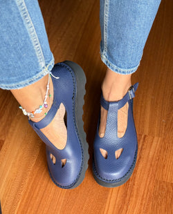 Image of Ciacola Blue bebe con occhietti in pelle blue artigianale toscana