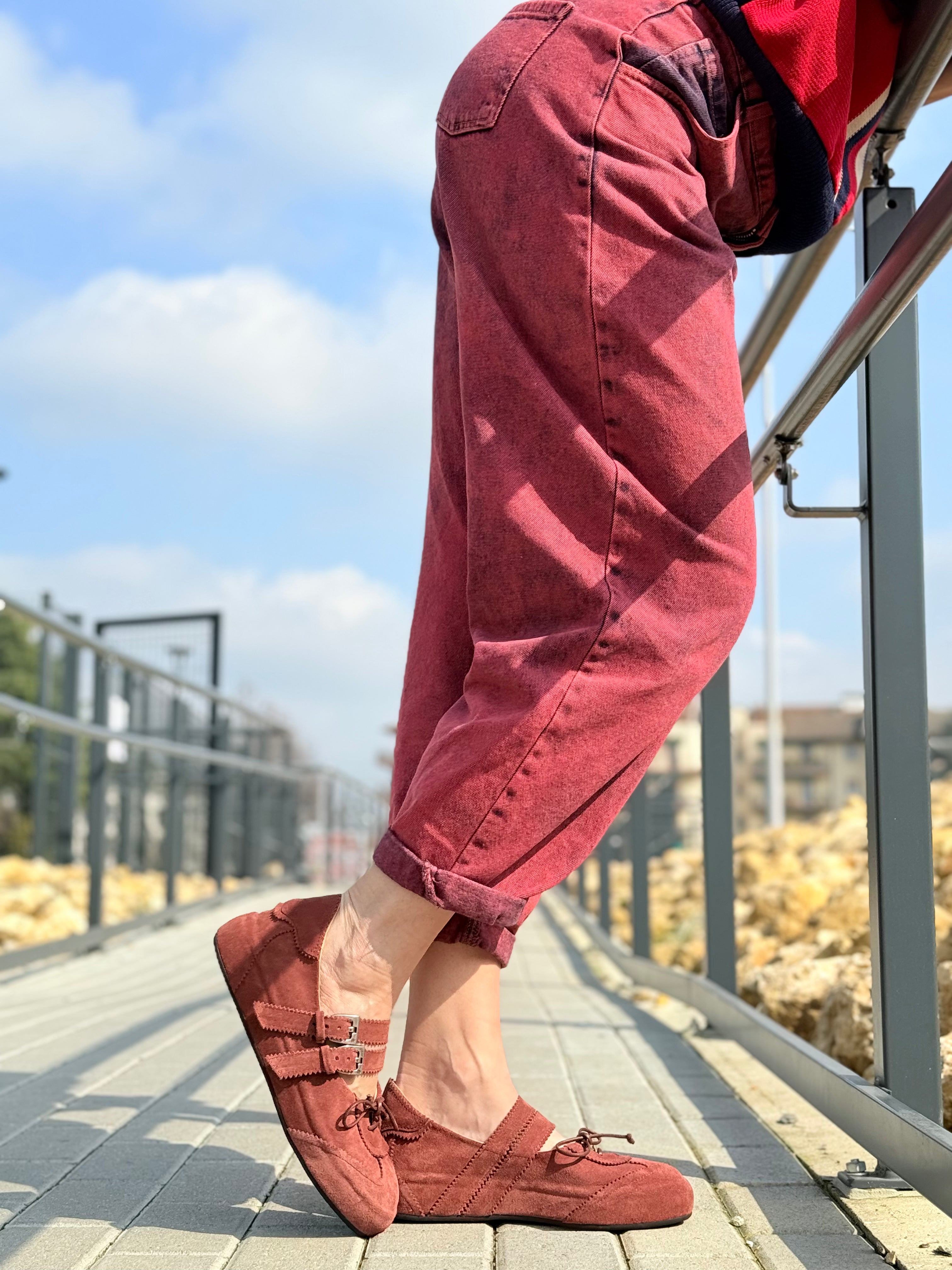 Image of Bulky Brick sneakers con doppia fibbia in camoscio mattone artigianale marchigiana