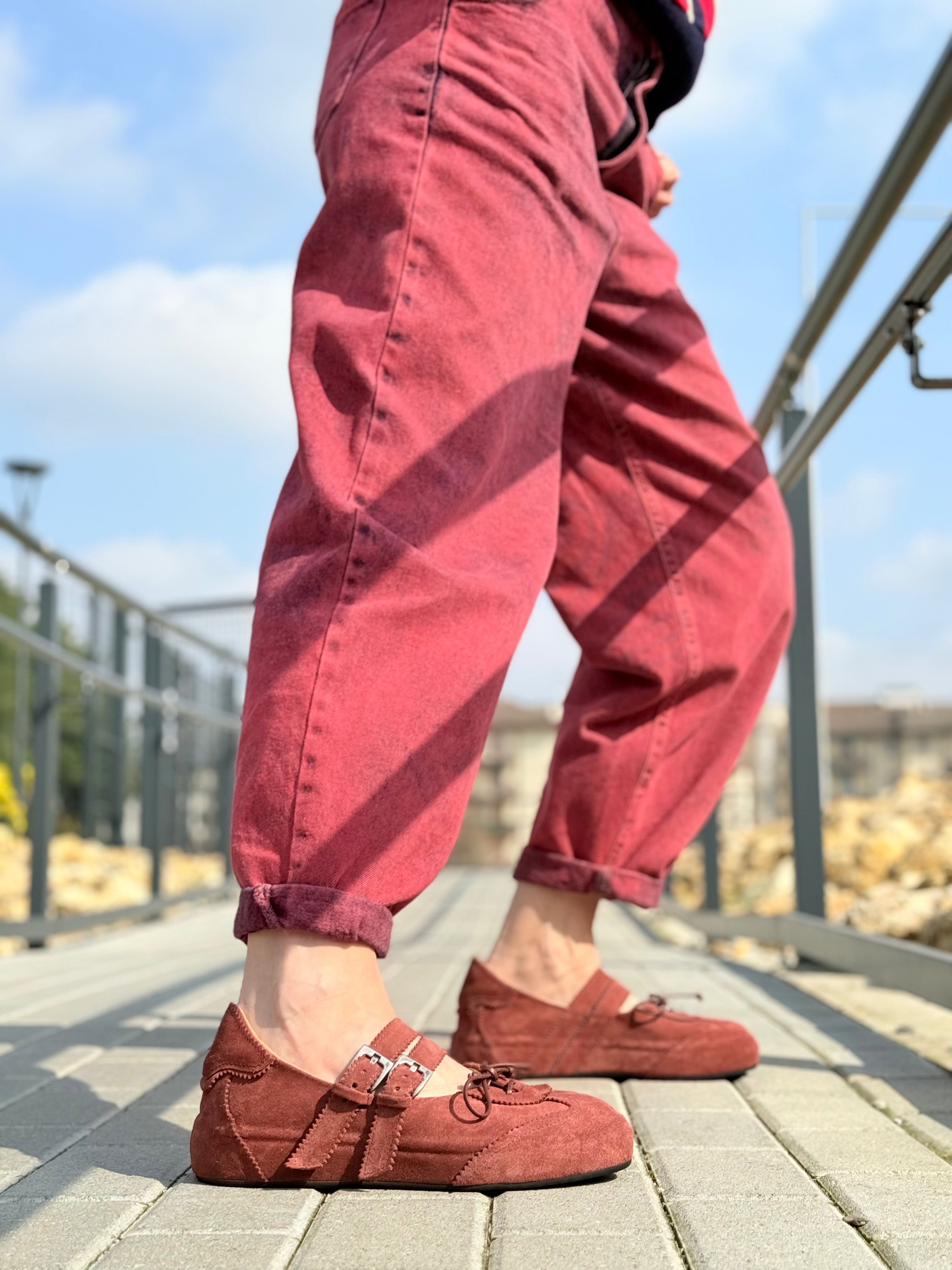 Image of Bulky Brick sneakers con doppia fibbia in camoscio mattone artigianale marchigiana