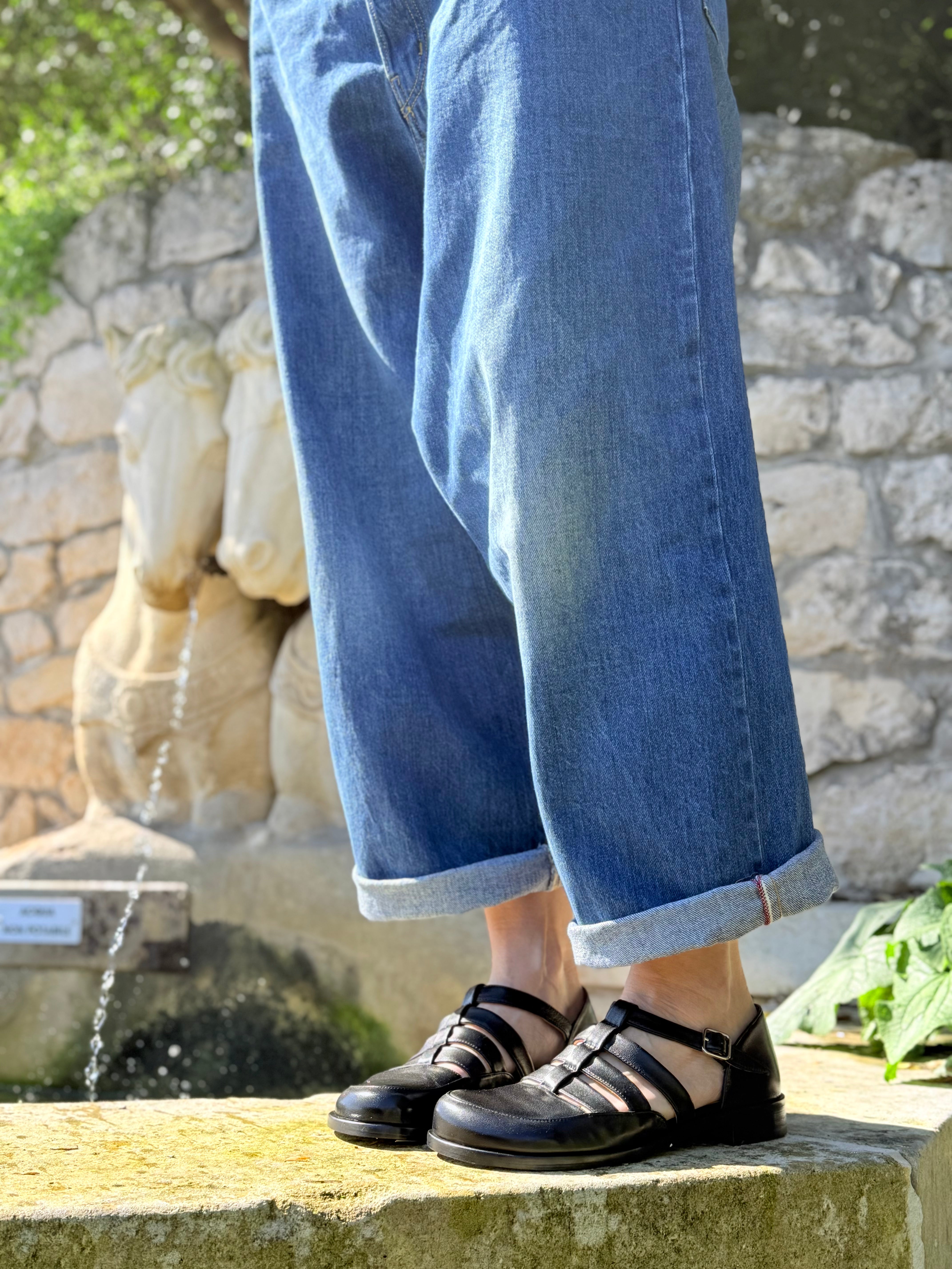 Image of Fratac Black scarpa bassa in nappa nera tacco 2 artigianale lagattaconglistivali