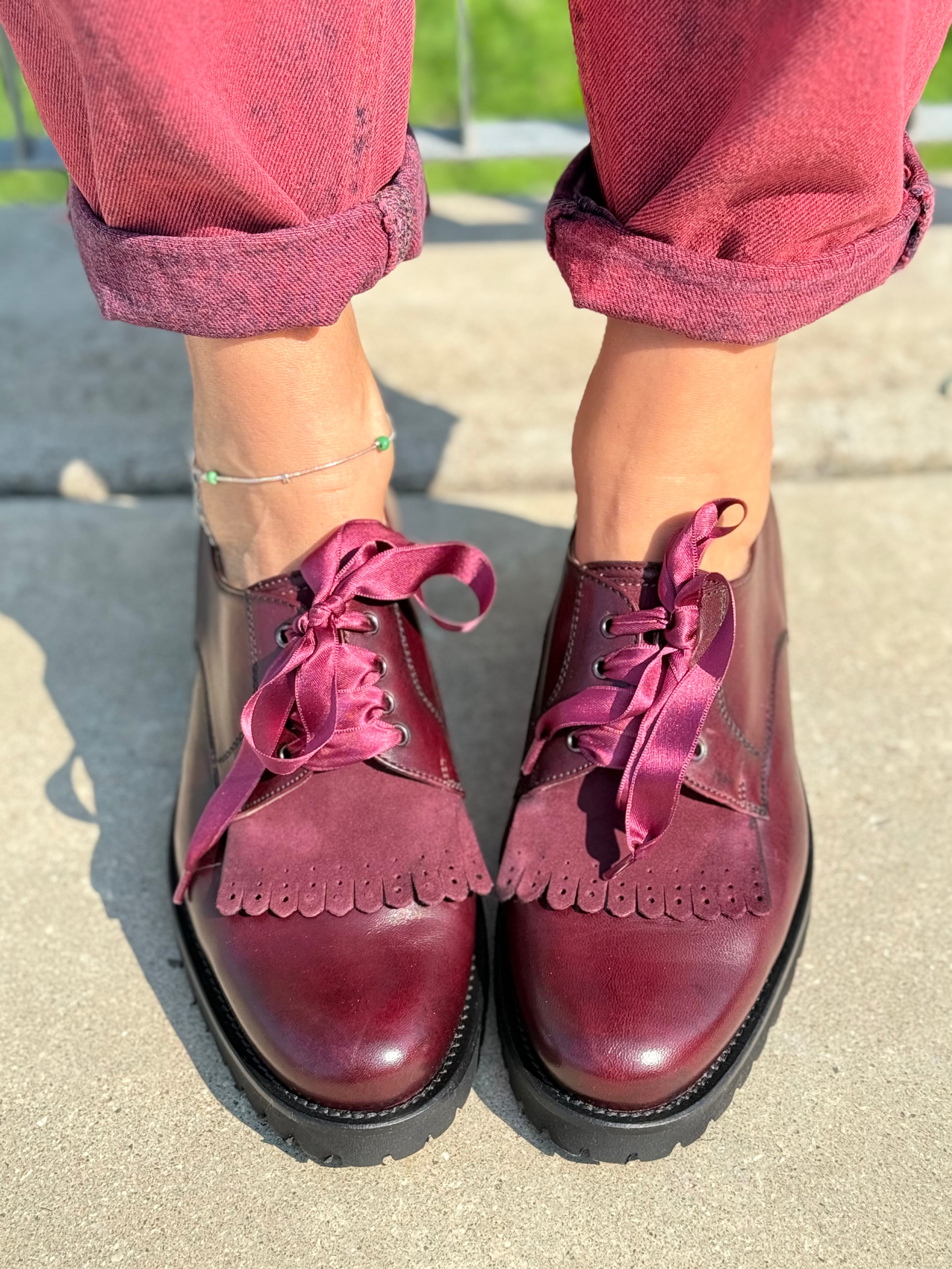 Image of Tiger Bordeaux scarpa bassa allacciata in nappa bordeaux artigianale marchigiana