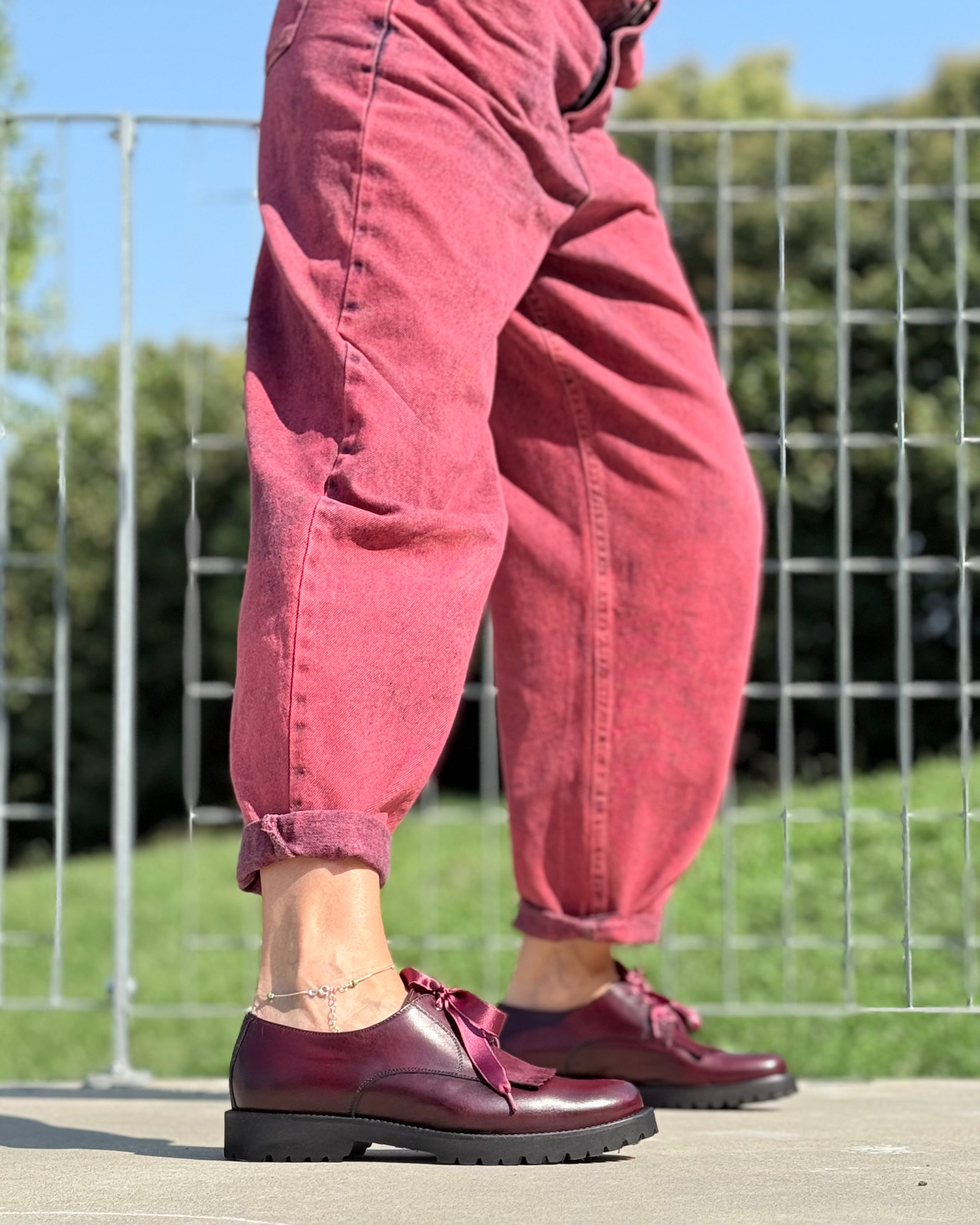 Tiger Bordeaux scarpa bassa allacciata in nappa bordeaux artigianale marchigiana