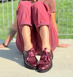 Image of Tiger Bordeaux scarpa bassa allacciata in nappa bordeaux artigianale marchigiana