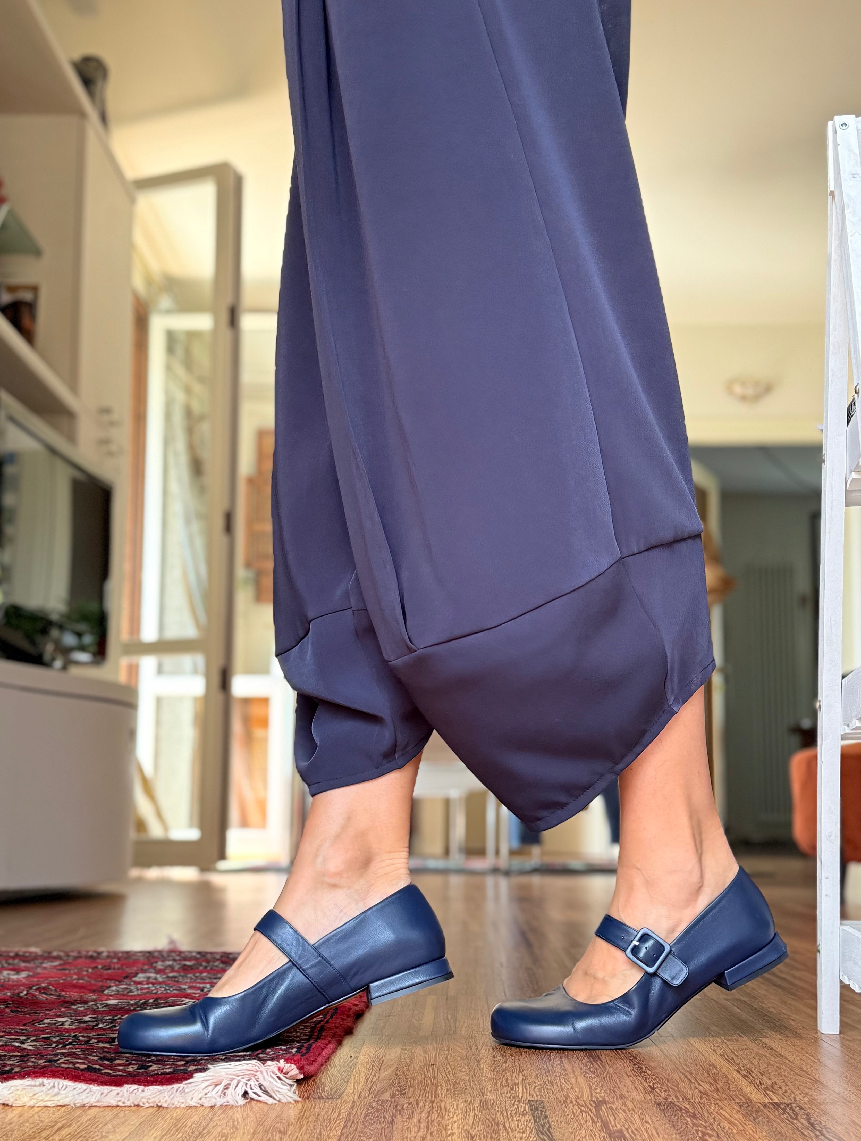Rui Blue ballerina con cinturino in nappa blu tacco 1,5 lavorazione artigianale