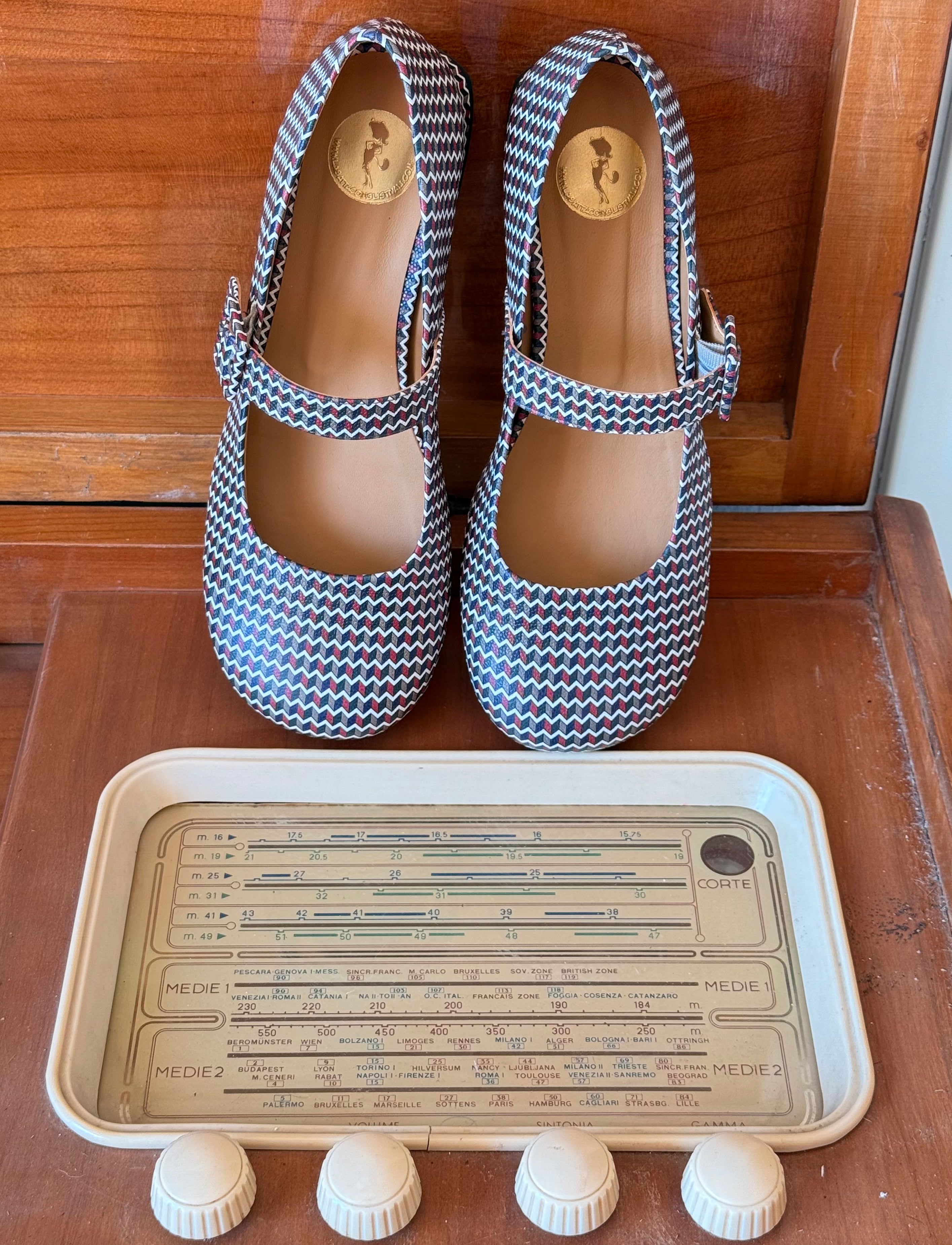 Rui Multi ballerina con cinturino in pelle stampata effetto zigzag tacco 1,5 lavorazione artigianale