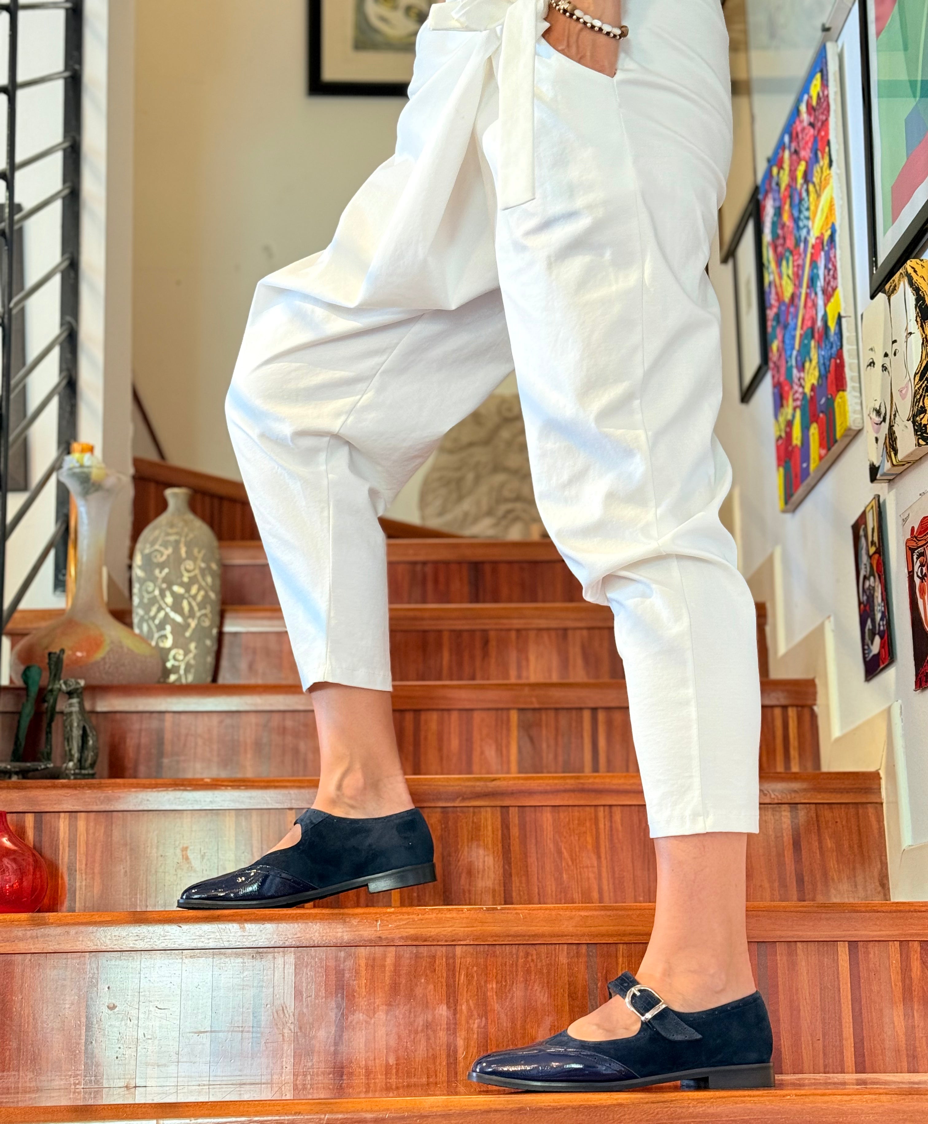 Image of Bimba Blue scarpina bassa in naplak e camoscio blu tacco 2 artigianale toscana