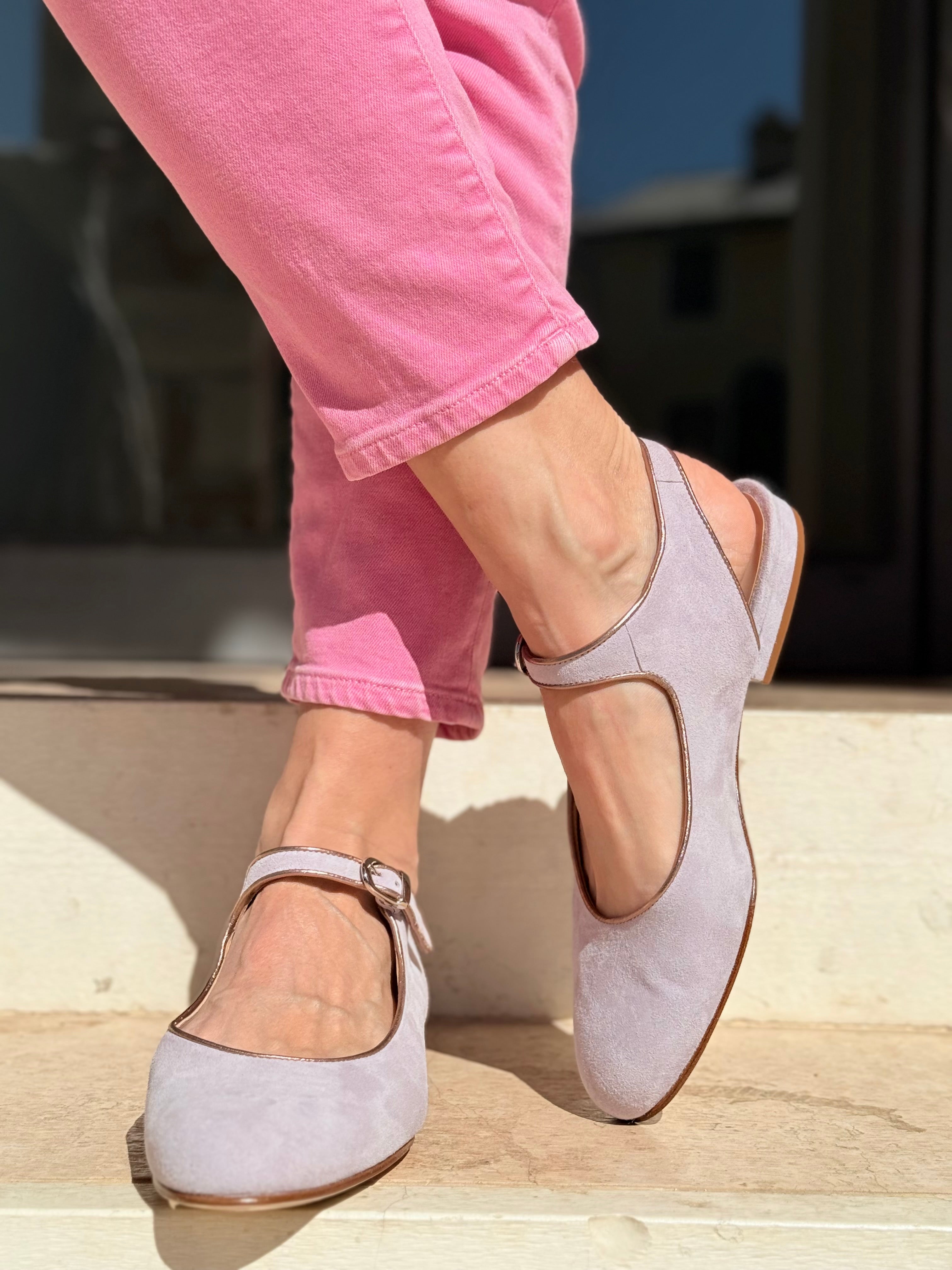 Image of Arlene Lilla ballerina slingback in camoscio glicine artigianale toscana