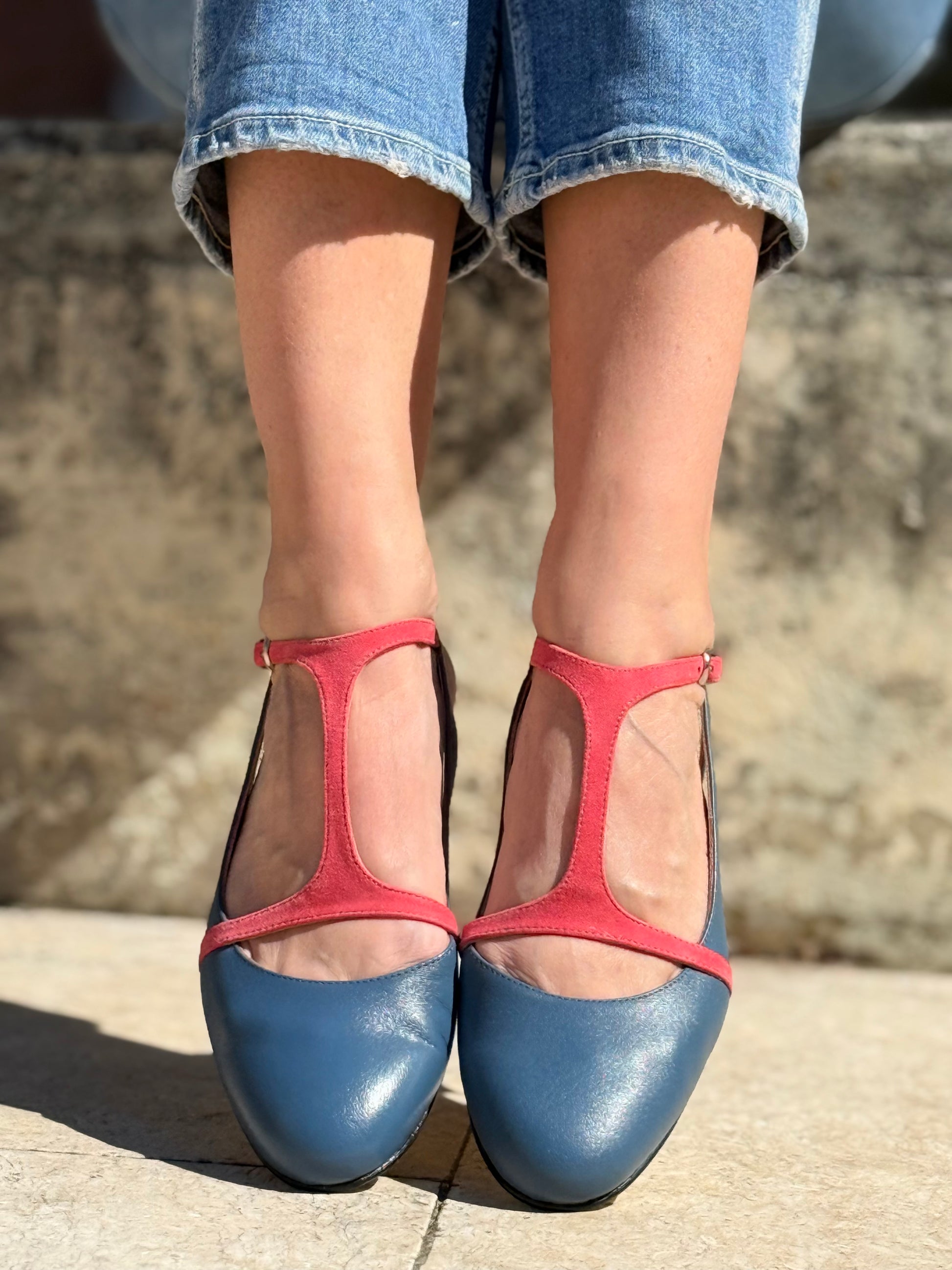 Flute Royal scarpina bassa t-bar slingback in nappa blu artigianale toscana