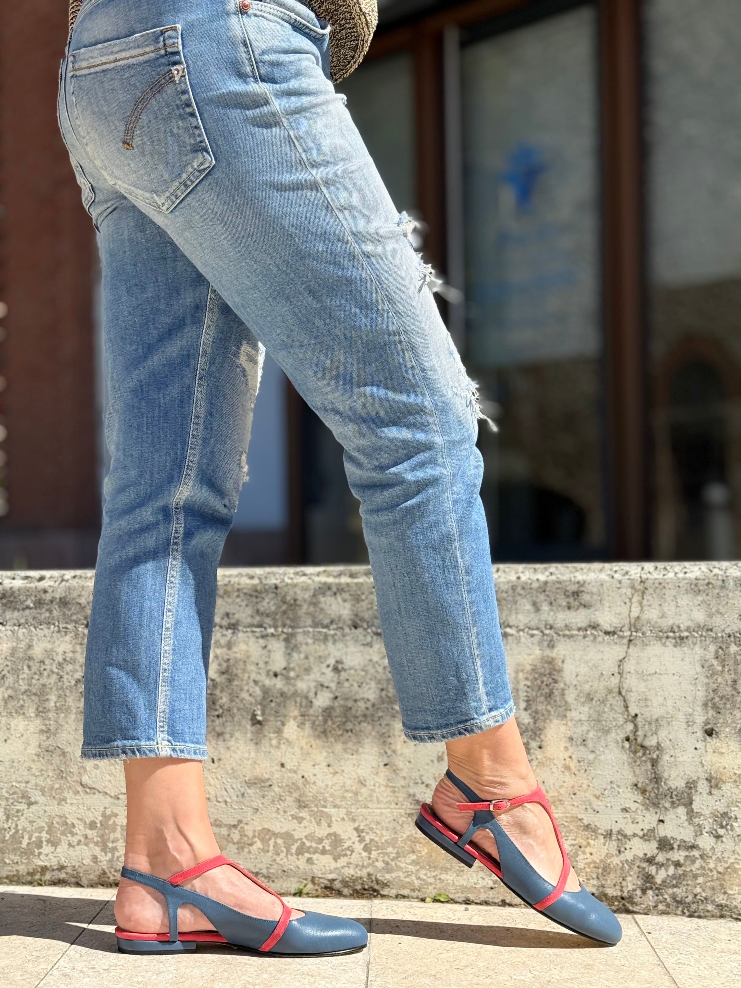 Image of Flute Royal scarpina bassa t-bar slingback in nappa blu artigianale toscana