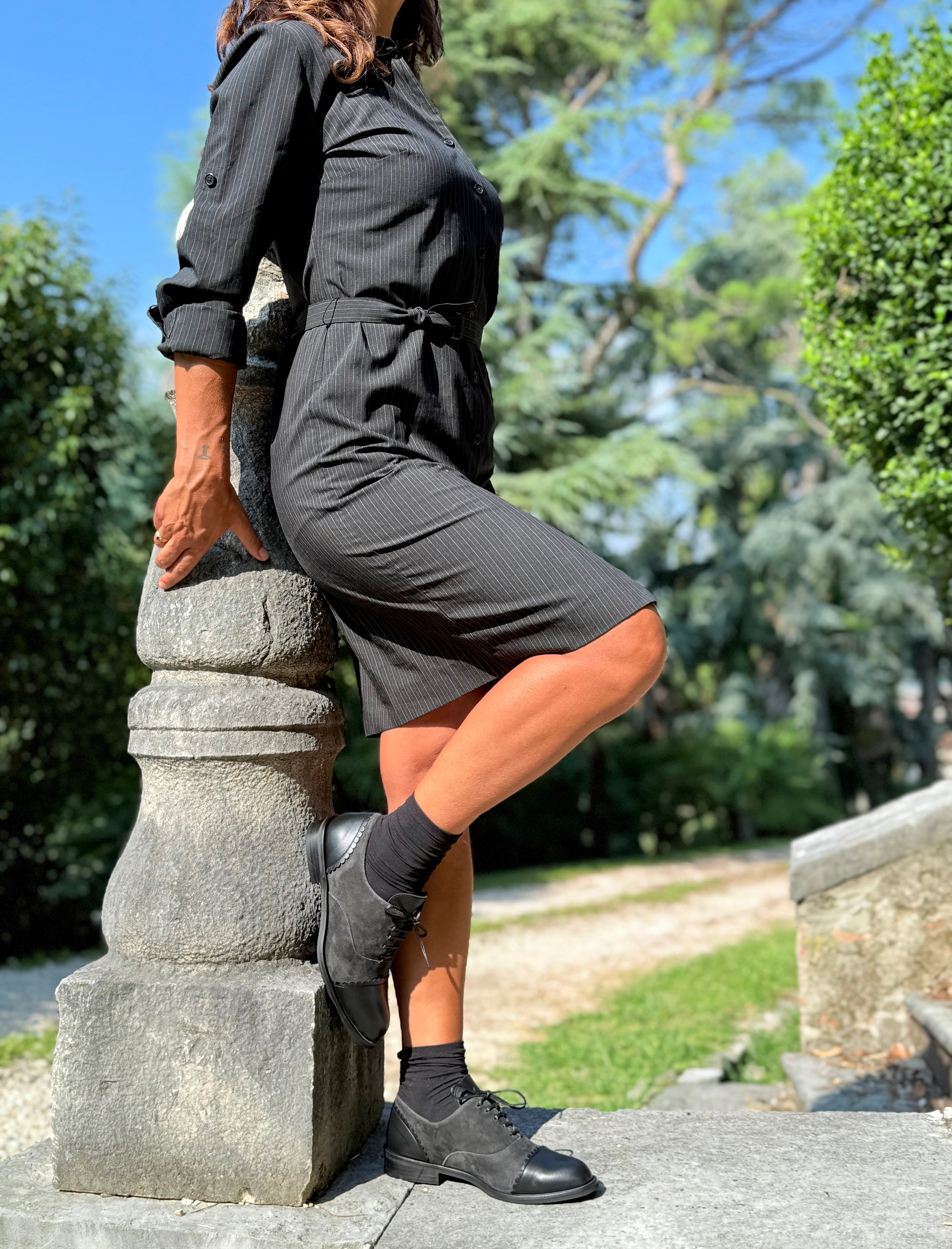 Roger Black scarpa bassa allacciata in camoscio nero artigianale toscana