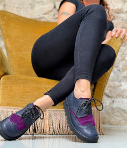 Image of Lucignolo Blue scarpa bassa stringata in pelle blue e camoscio uva artigianale toscana