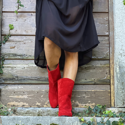 Image of Banjo Red texano in camoscio rosso con tacco 6 cm artigianale marchigiano