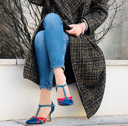 Image of Alika Blue decollete t-bar in pelle blu con cinturino stile vintage artigianale marchigiana